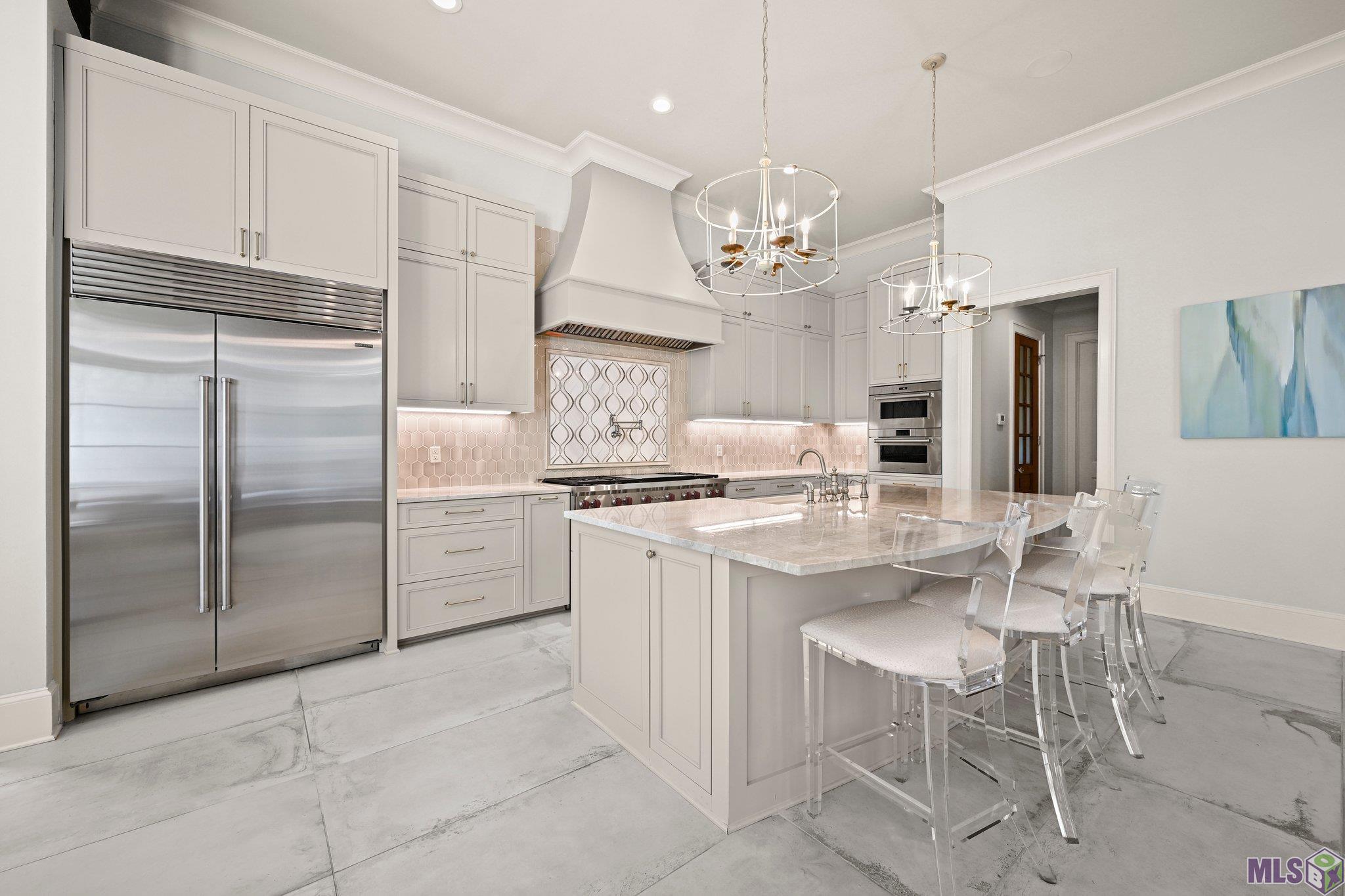 Baton Rouge, Louisiana, 70810, United States, 5 Bedrooms Bedrooms, ,6 BathroomsBathrooms,Residential,Active,1704127