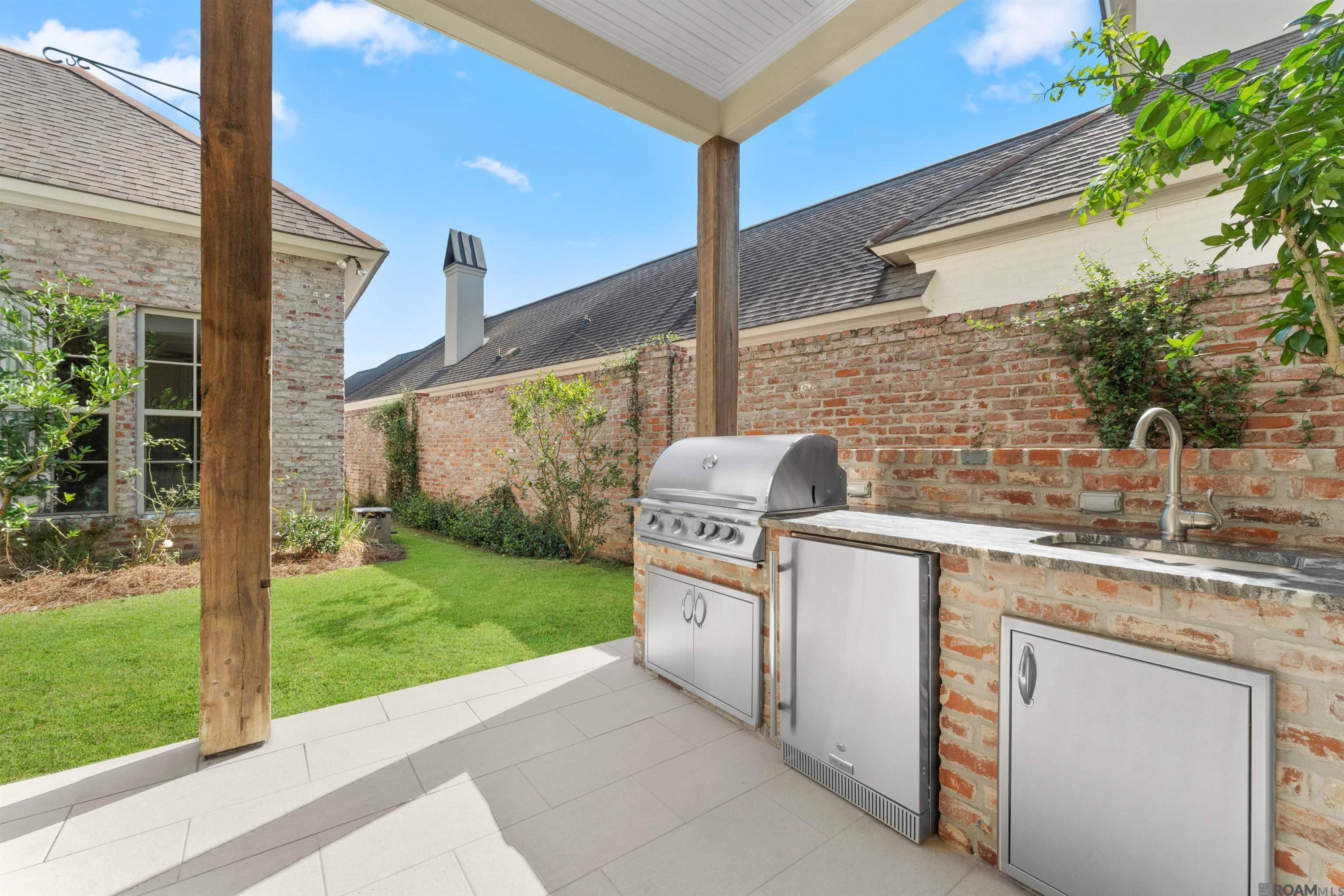 Saint George, Louisiana, 70810, United States, ,5 BathroomsBathrooms,Residential,Active,1703296