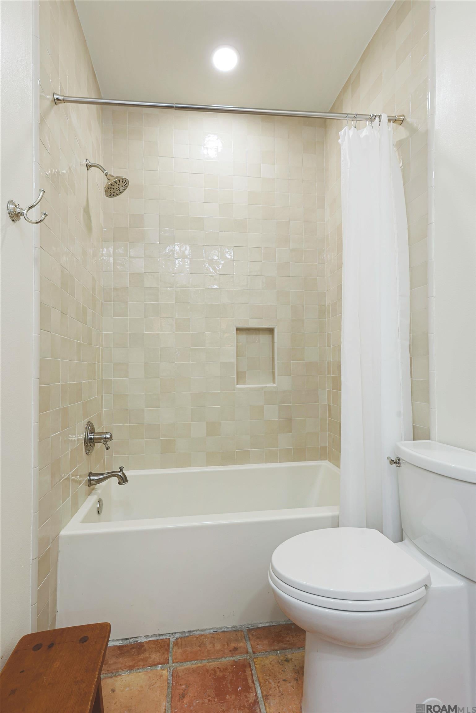 Port Allen, Louisiana, 70767, United States, ,3 BathroomsBathrooms,Residential,Active,1703829