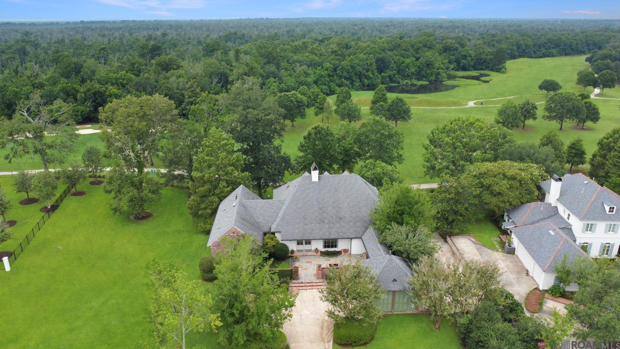 Baton Rouge, Louisiana, 70810, United States, 4 Bedrooms Bedrooms, ,5 BathroomsBathrooms,Residential,Active,1884866