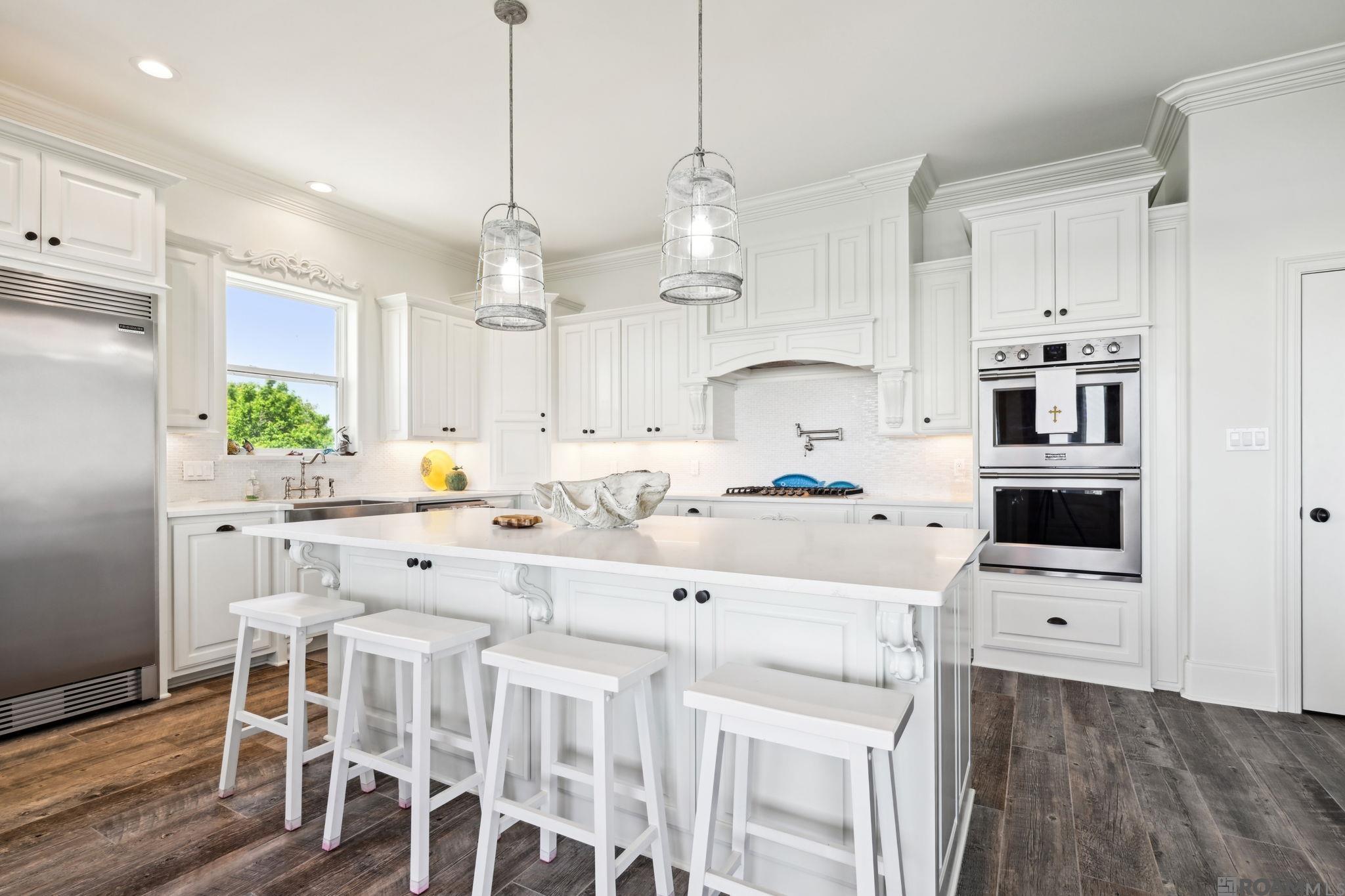 Slidell, Louisiana, 70461, United States, 5 Bedrooms Bedrooms, ,6 BathroomsBathrooms,Residential,Active,1963413