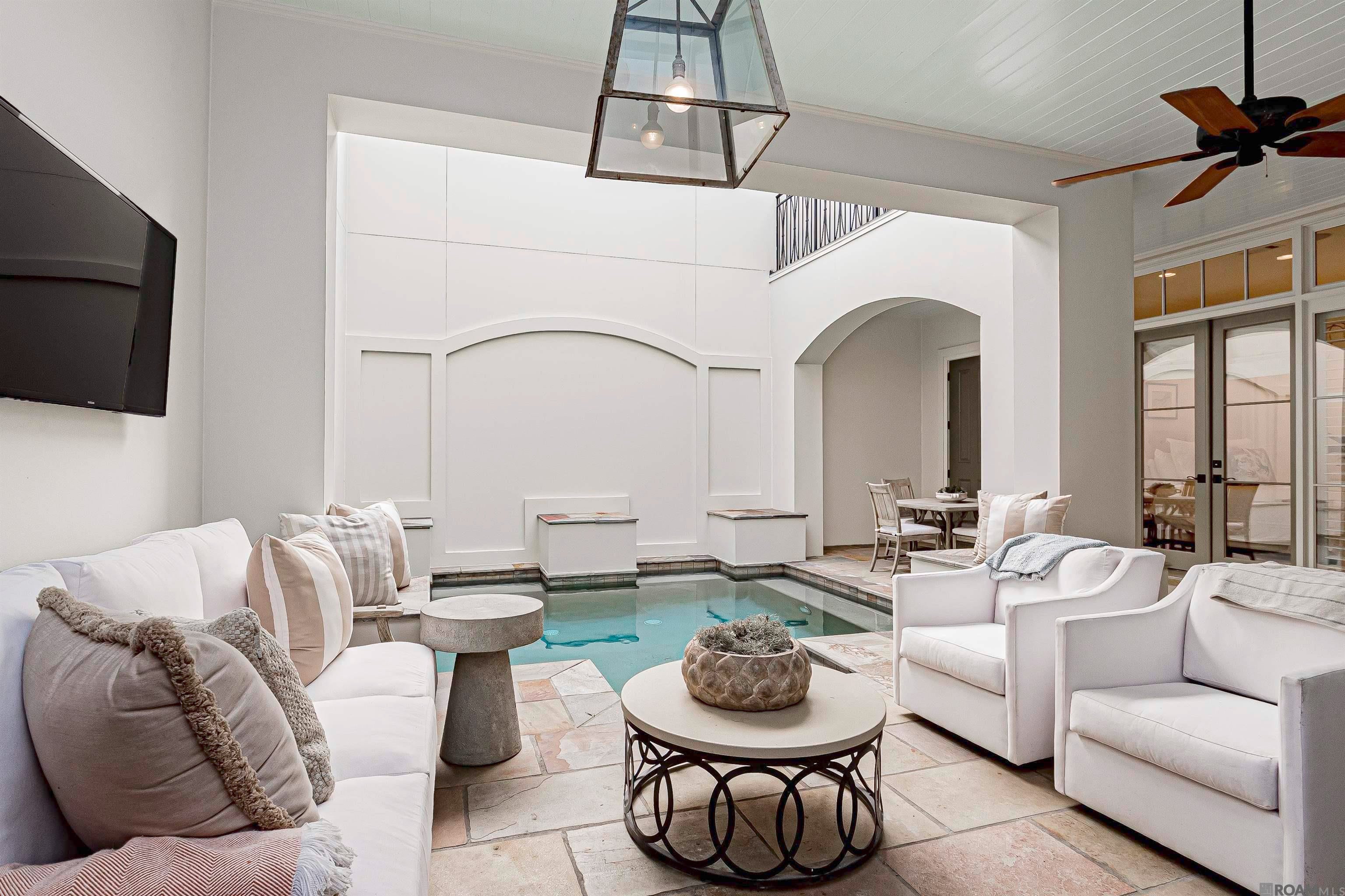 Baton Rouge, Louisiana, 70809, United States, 3 Bedrooms Bedrooms, ,5 BathroomsBathrooms,Residential,Active,1723136