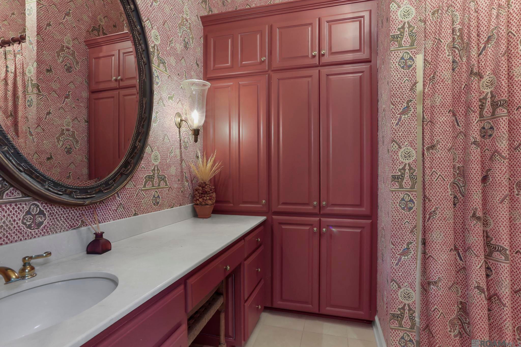 Baton Rouge, Louisiana, 70810, United States, 4 Bedrooms Bedrooms, ,5 BathroomsBathrooms,Residential,Active,1884866