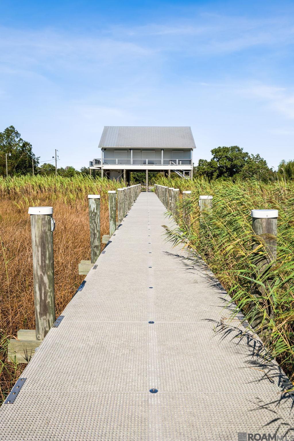 Slidell, Louisiana, 70461, United States, 5 Bedrooms Bedrooms, ,6 BathroomsBathrooms,Residential,Active,1963413