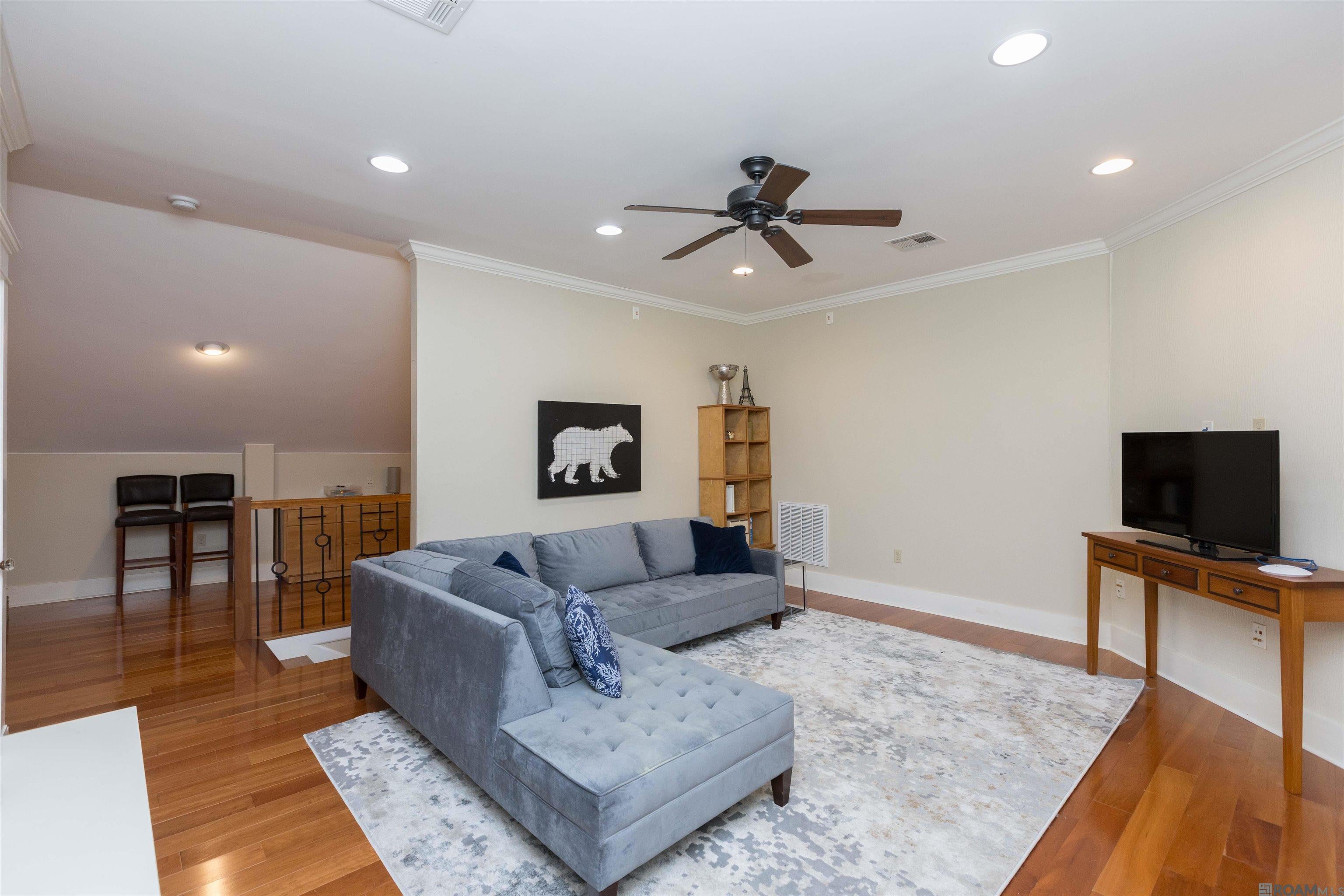 Baton Rouge, Louisiana, 70808, United States, 4 Bedrooms Bedrooms, ,4 BathroomsBathrooms,Residential,Active,2002323