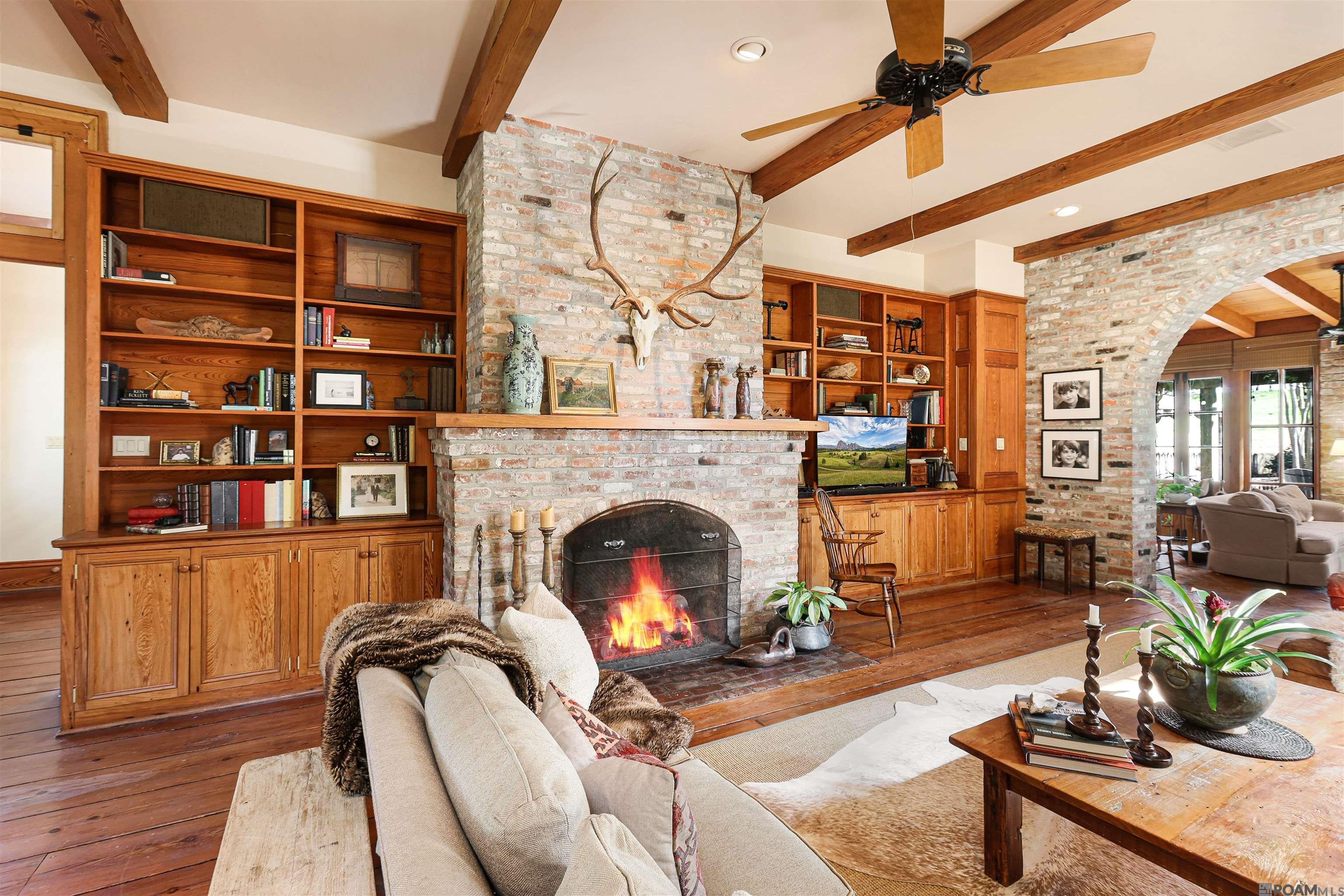 Port Allen, Louisiana, 70767, United States, ,3 BathroomsBathrooms,Residential,Active,1703829