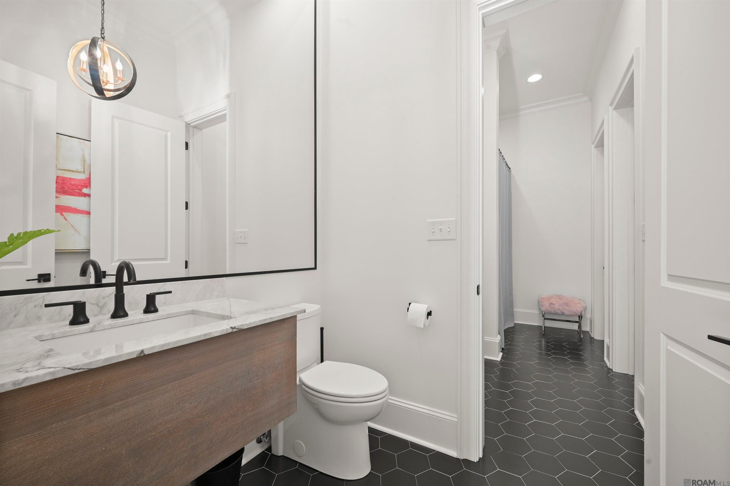 Baton Rouge, Louisiana, 70810, United States, 4 Bedrooms Bedrooms, ,4 BathroomsBathrooms,Residential,Active,1914789