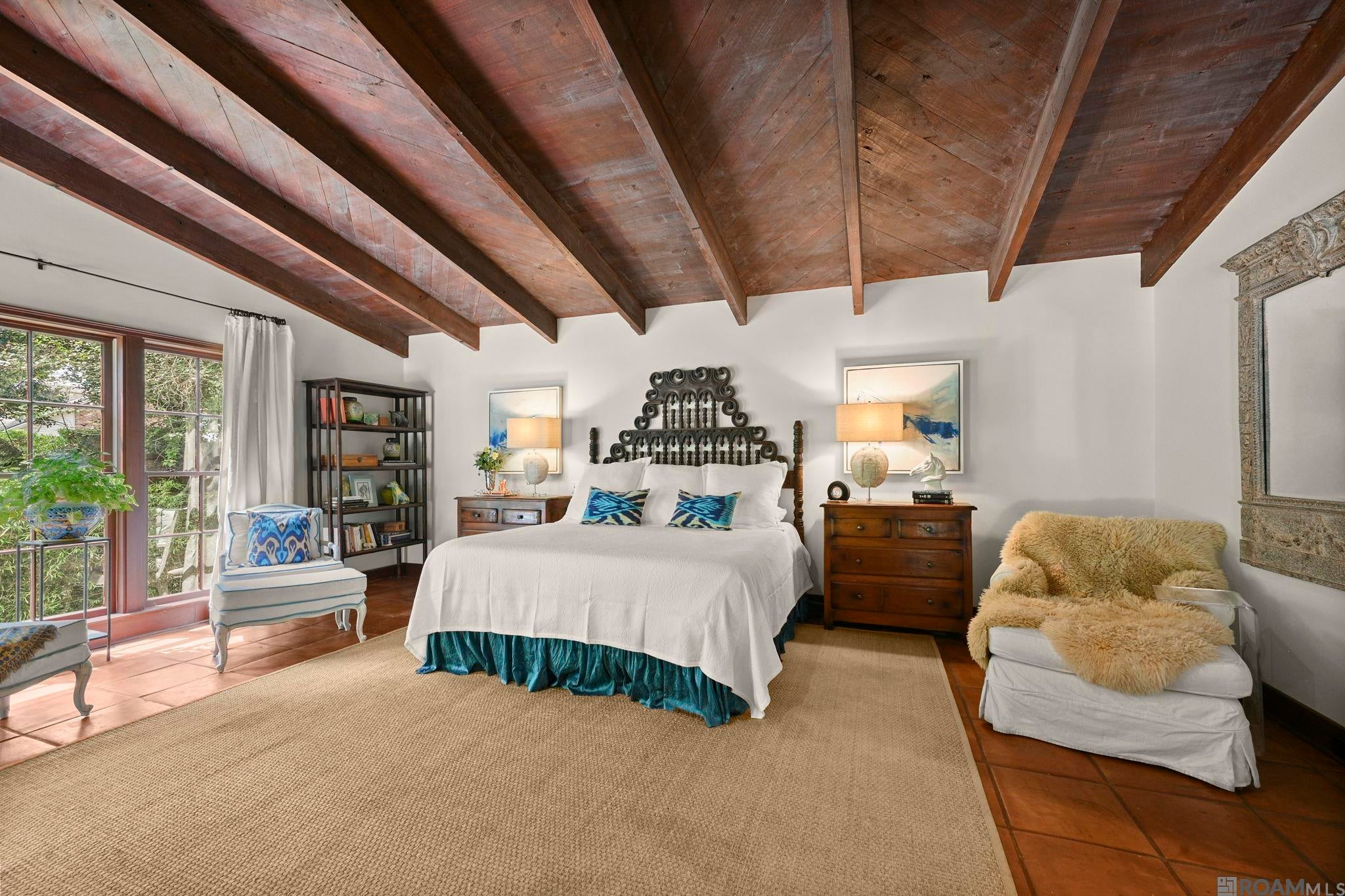 Baton Rouge, Louisiana, 70808, United States, 4 Bedrooms Bedrooms, ,5 BathroomsBathrooms,Residential,Active,1945865