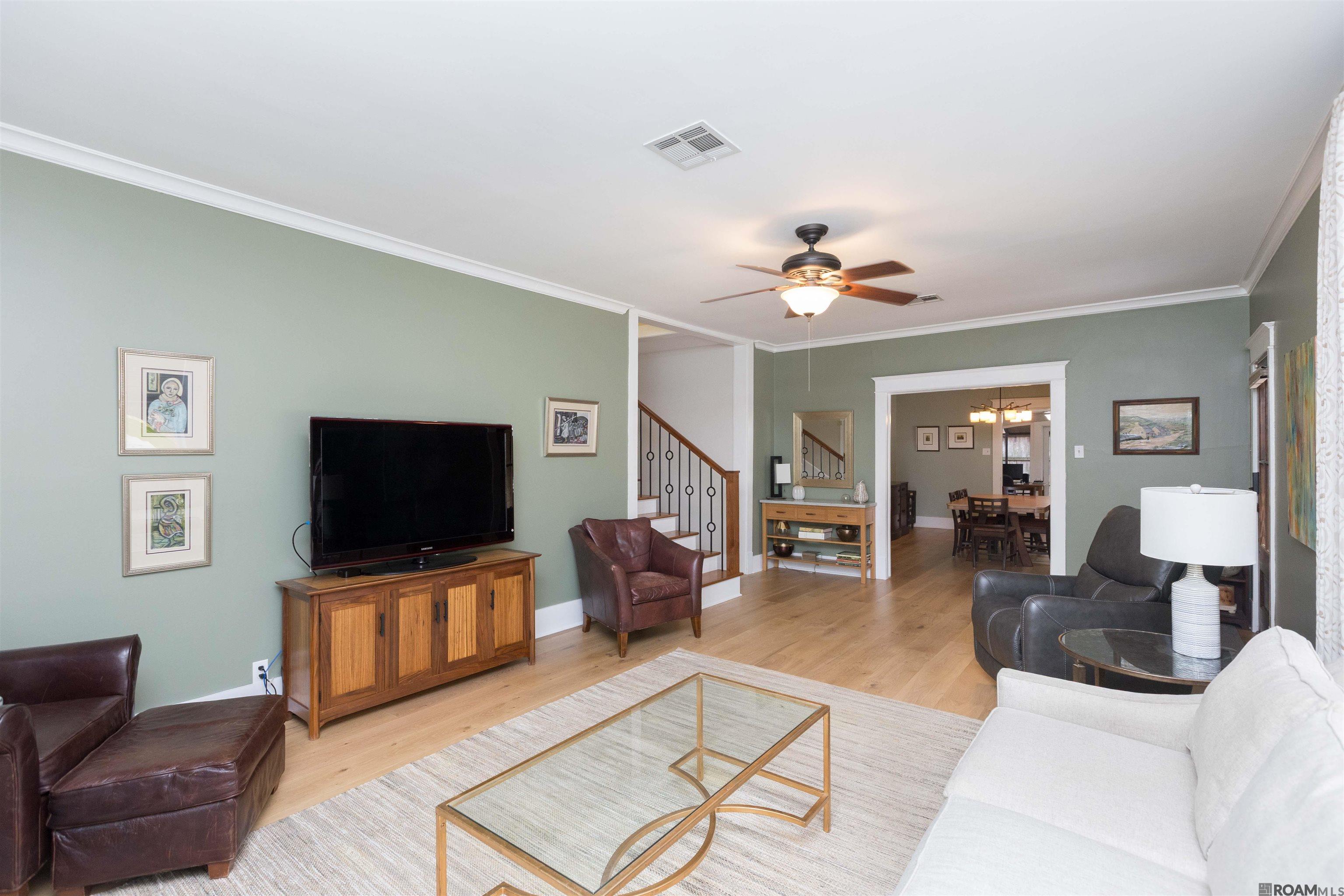 Baton Rouge, Louisiana, 70808, United States, 4 Bedrooms Bedrooms, ,4 BathroomsBathrooms,Residential,Active,2002323