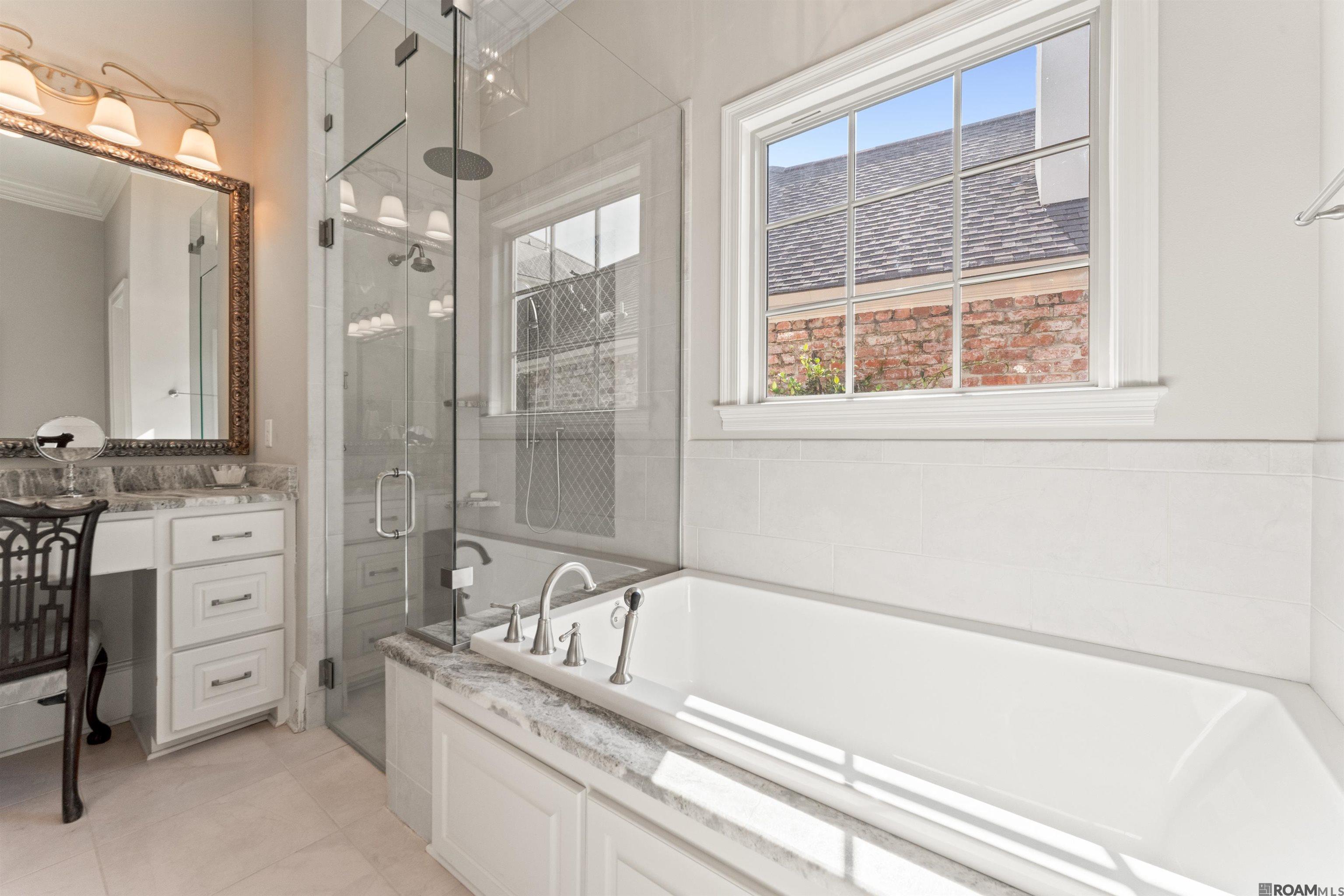 Saint George, Louisiana, 70810, United States, ,5 BathroomsBathrooms,Residential,Active,1703296