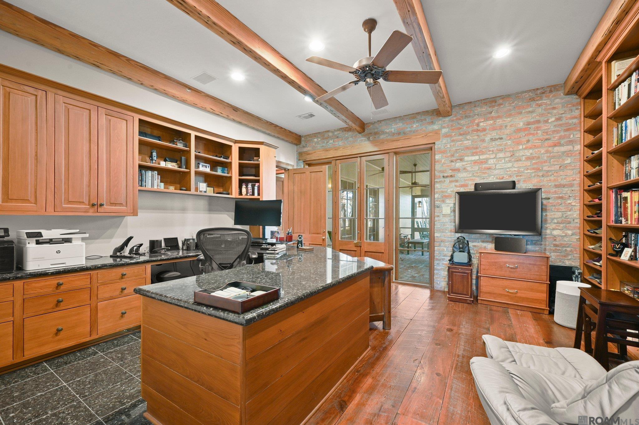 Baton Rouge, Louisiana, 70810, United States, ,5 BathroomsBathrooms,Residential,Active,1732390