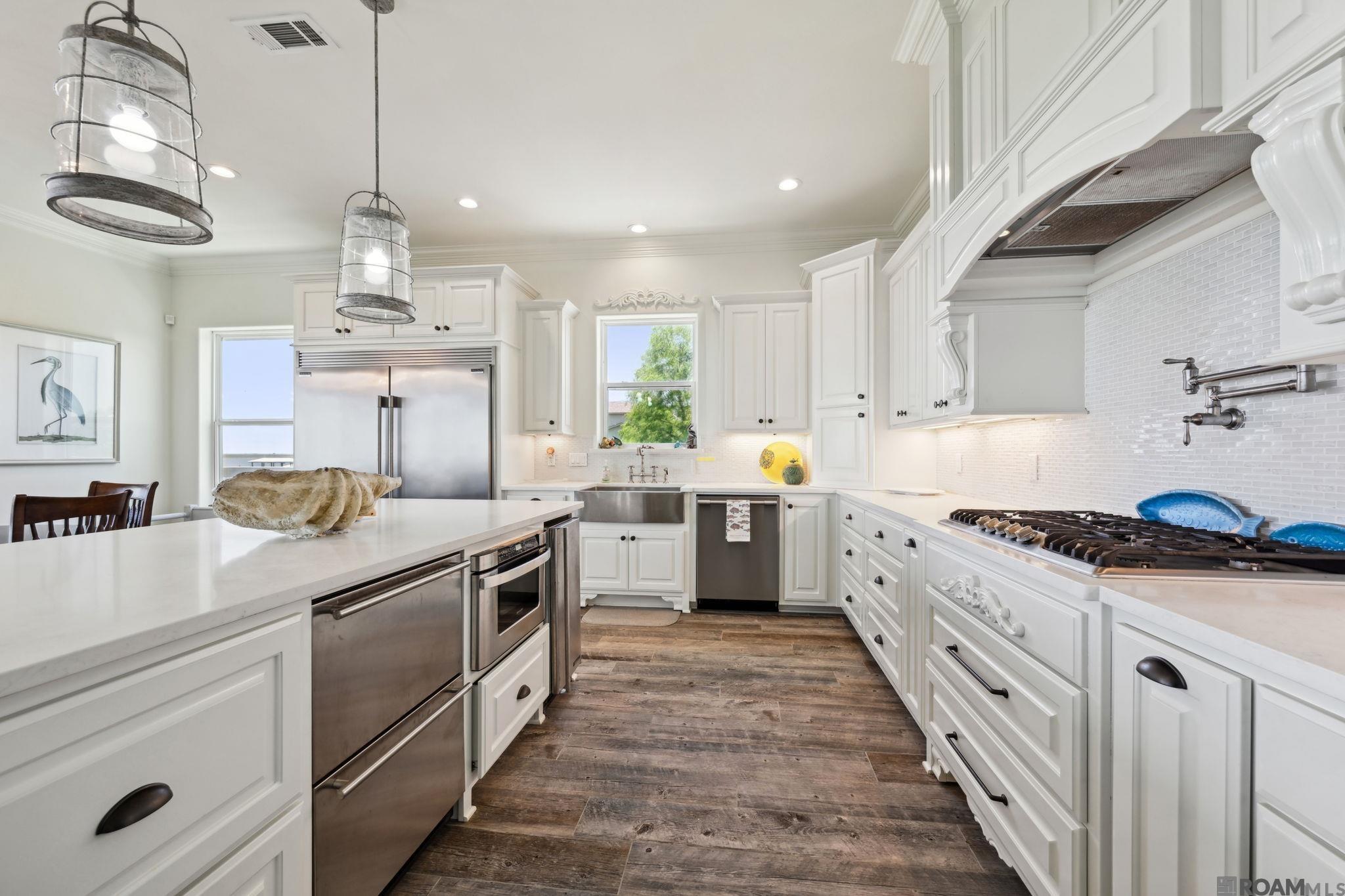 Slidell, Louisiana, 70461, United States, 5 Bedrooms Bedrooms, ,6 BathroomsBathrooms,Residential,Active,1963413