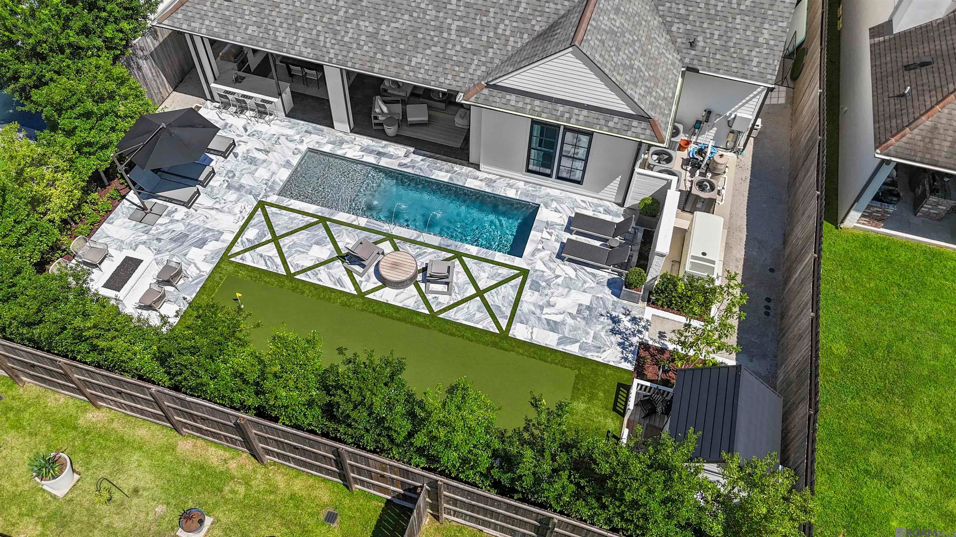 Baton Rouge, Louisiana, 70810, United States, 4 Bedrooms Bedrooms, ,4 BathroomsBathrooms,Residential,Active,1914789