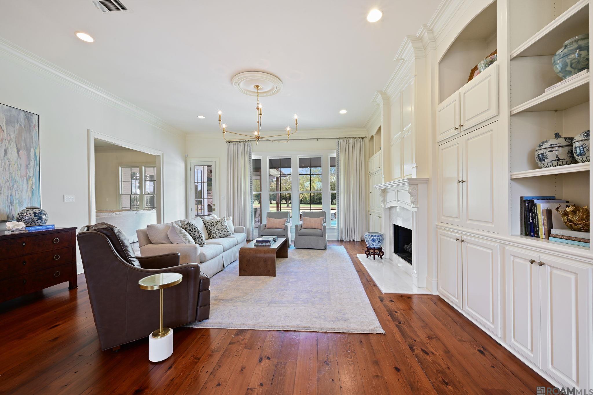 Saint George, Louisiana, 70809, United States, 5 Bedrooms Bedrooms, ,6 BathroomsBathrooms,Residential,Active,2009816