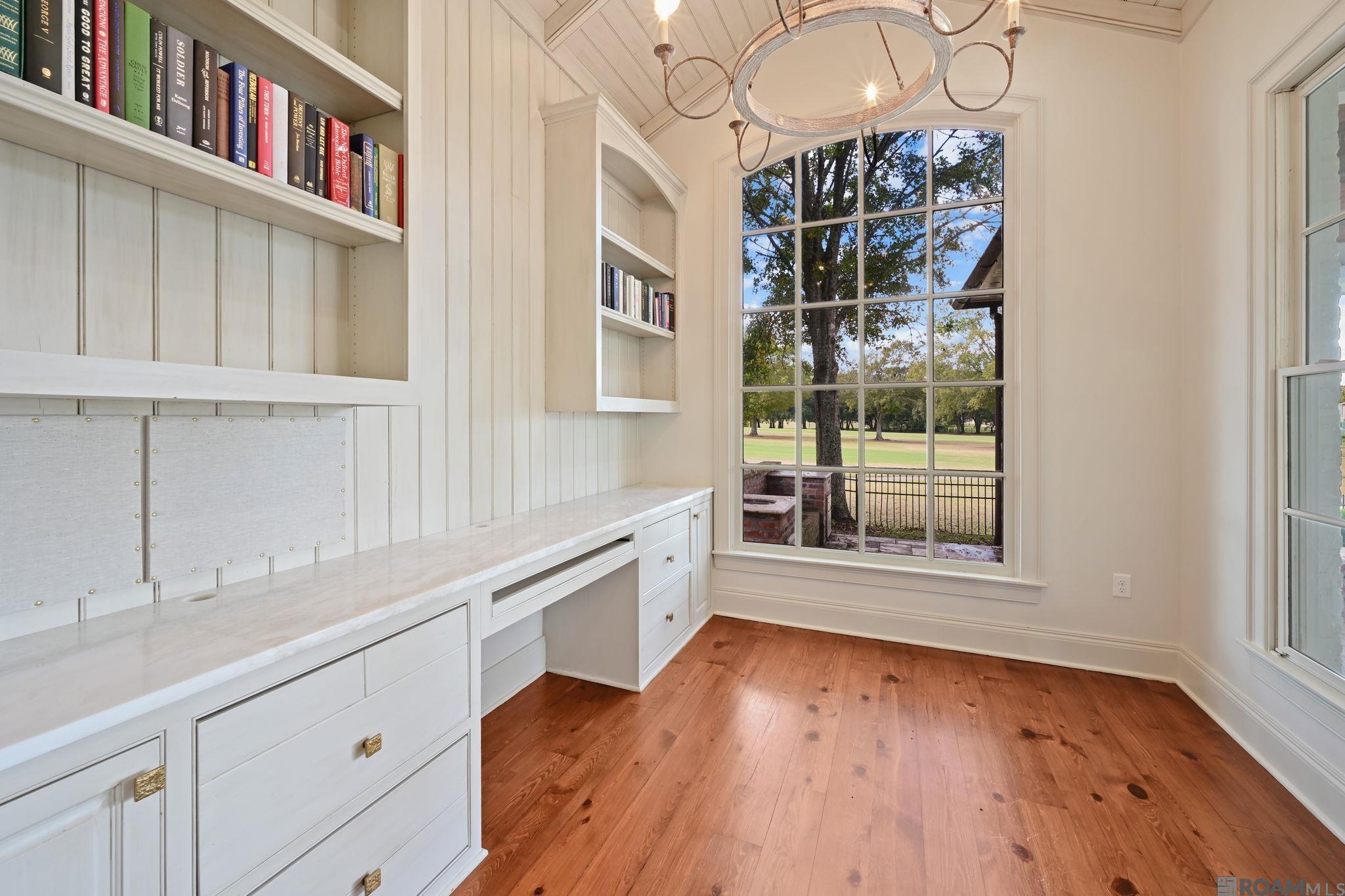 Saint George, Louisiana, 70809, United States, 5 Bedrooms Bedrooms, ,6 BathroomsBathrooms,Residential,Active,2009816