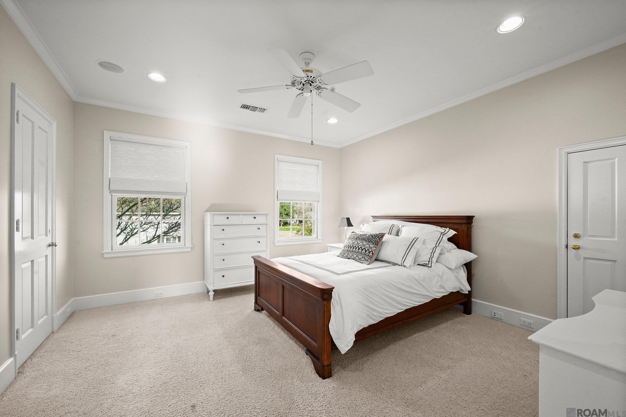 Baton Rouge, Louisiana, 70810, United States, ,5 BathroomsBathrooms,Residential,Active,1732390