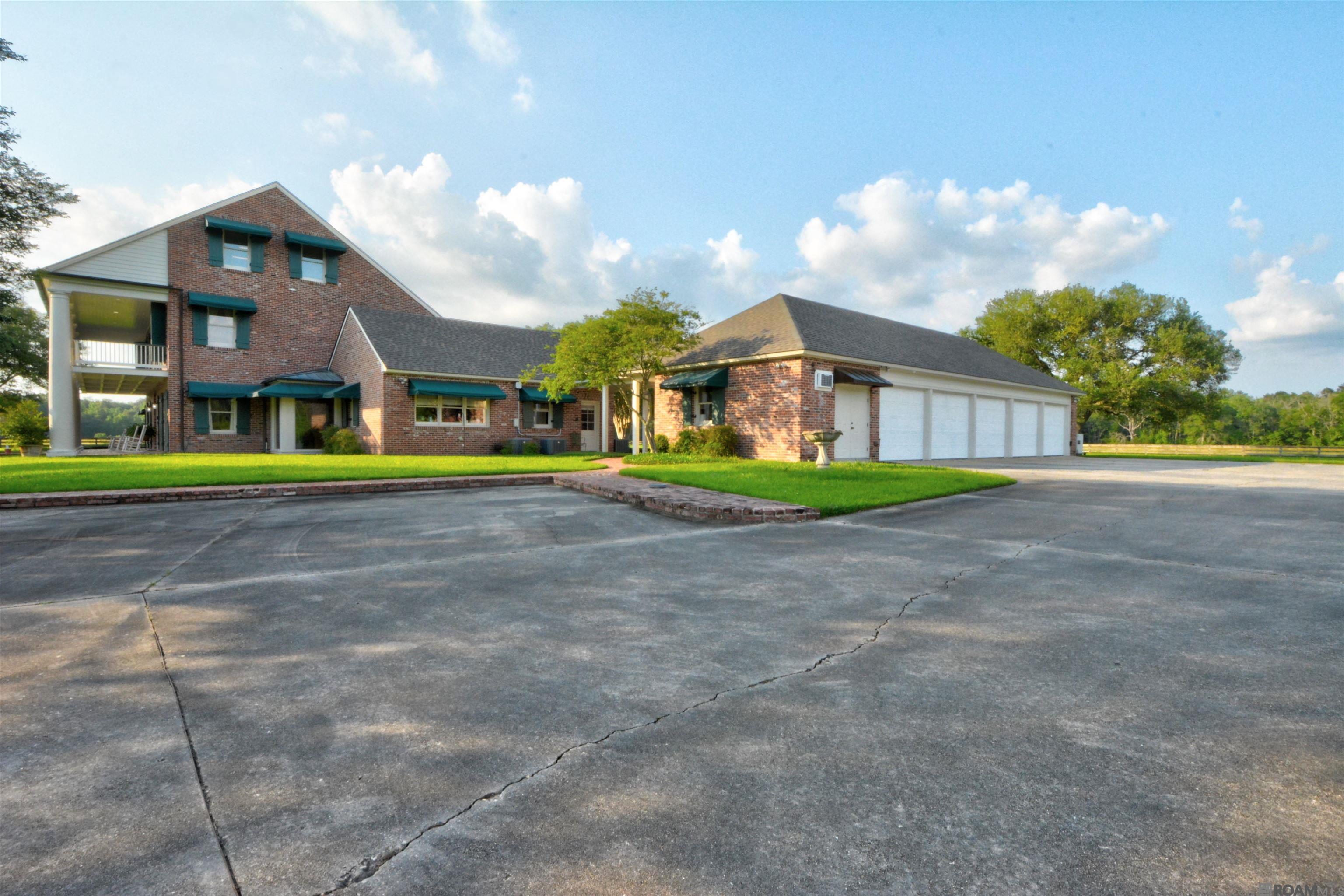 Central, Louisiana, 70770, United States, 5 Bedrooms Bedrooms, ,7 BathroomsBathrooms,Residential,Active,2008021