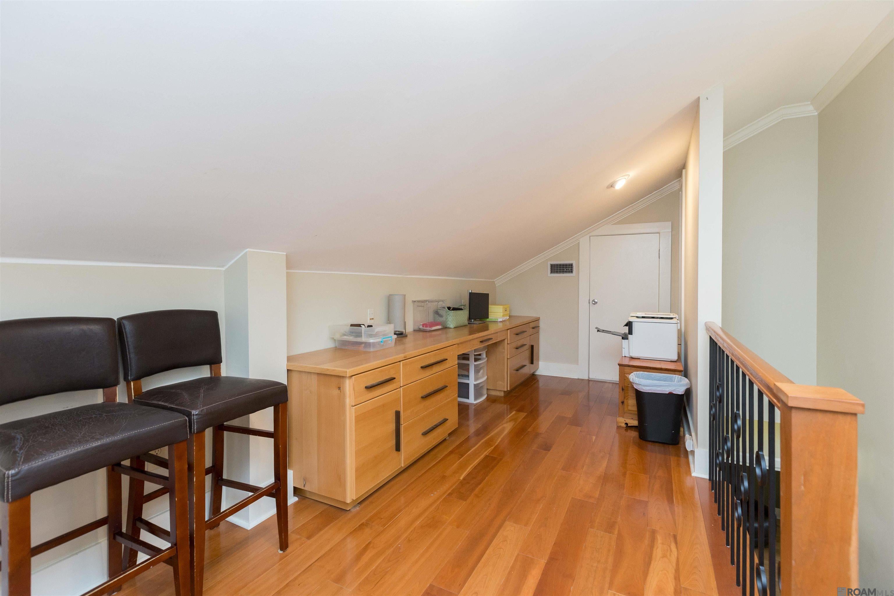 Baton Rouge, Louisiana, 70808, United States, 4 Bedrooms Bedrooms, ,4 BathroomsBathrooms,Residential,Active,2002323