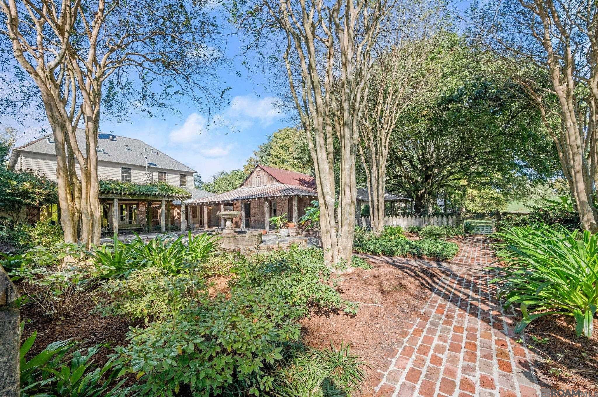 Port Allen, Louisiana, 70767, United States, ,3 BathroomsBathrooms,Residential,Active,1703829