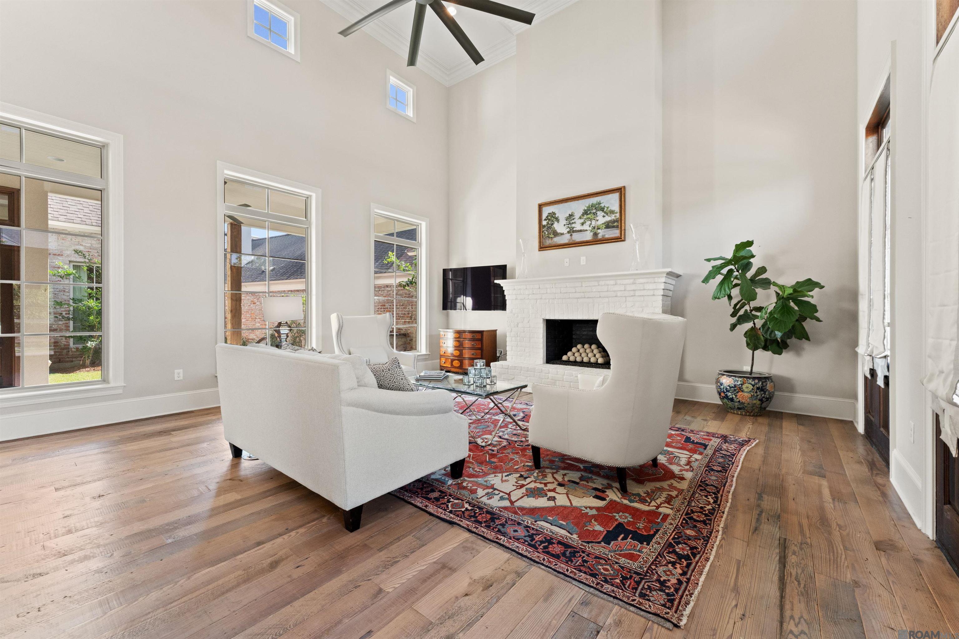 Saint George, Louisiana, 70810, United States, ,5 BathroomsBathrooms,Residential,Active,1703296