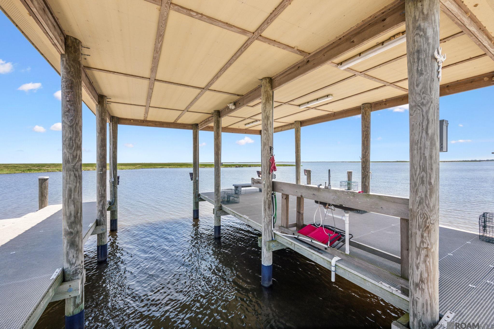 Slidell, Louisiana, 70461, United States, 5 Bedrooms Bedrooms, ,6 BathroomsBathrooms,Residential,Active,1963413