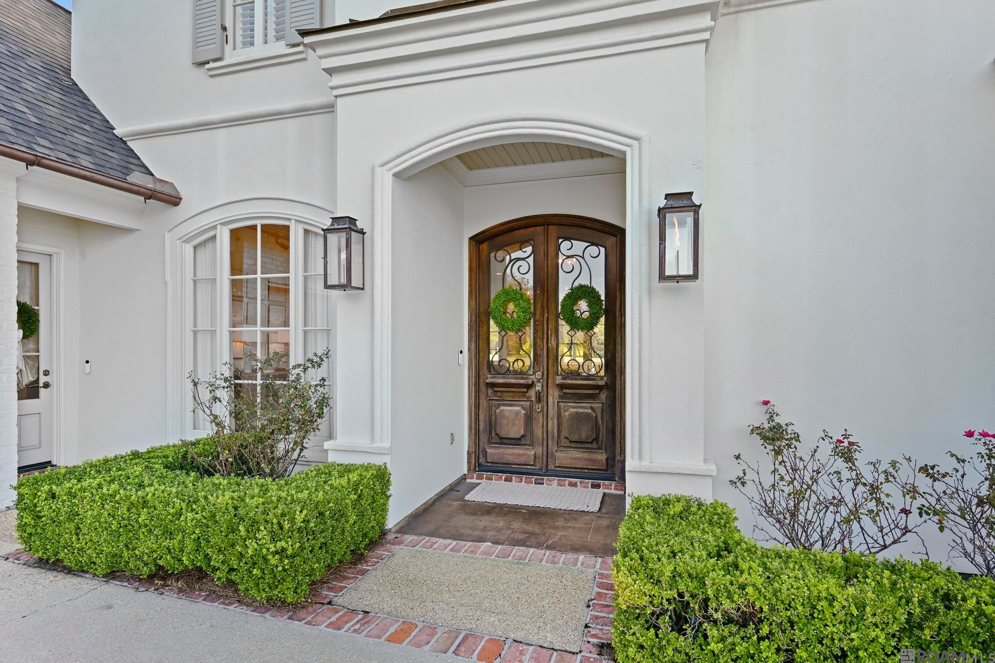 Saint George, Louisiana, 70809, United States, 5 Bedrooms Bedrooms, ,6 BathroomsBathrooms,Residential,Active,2009816