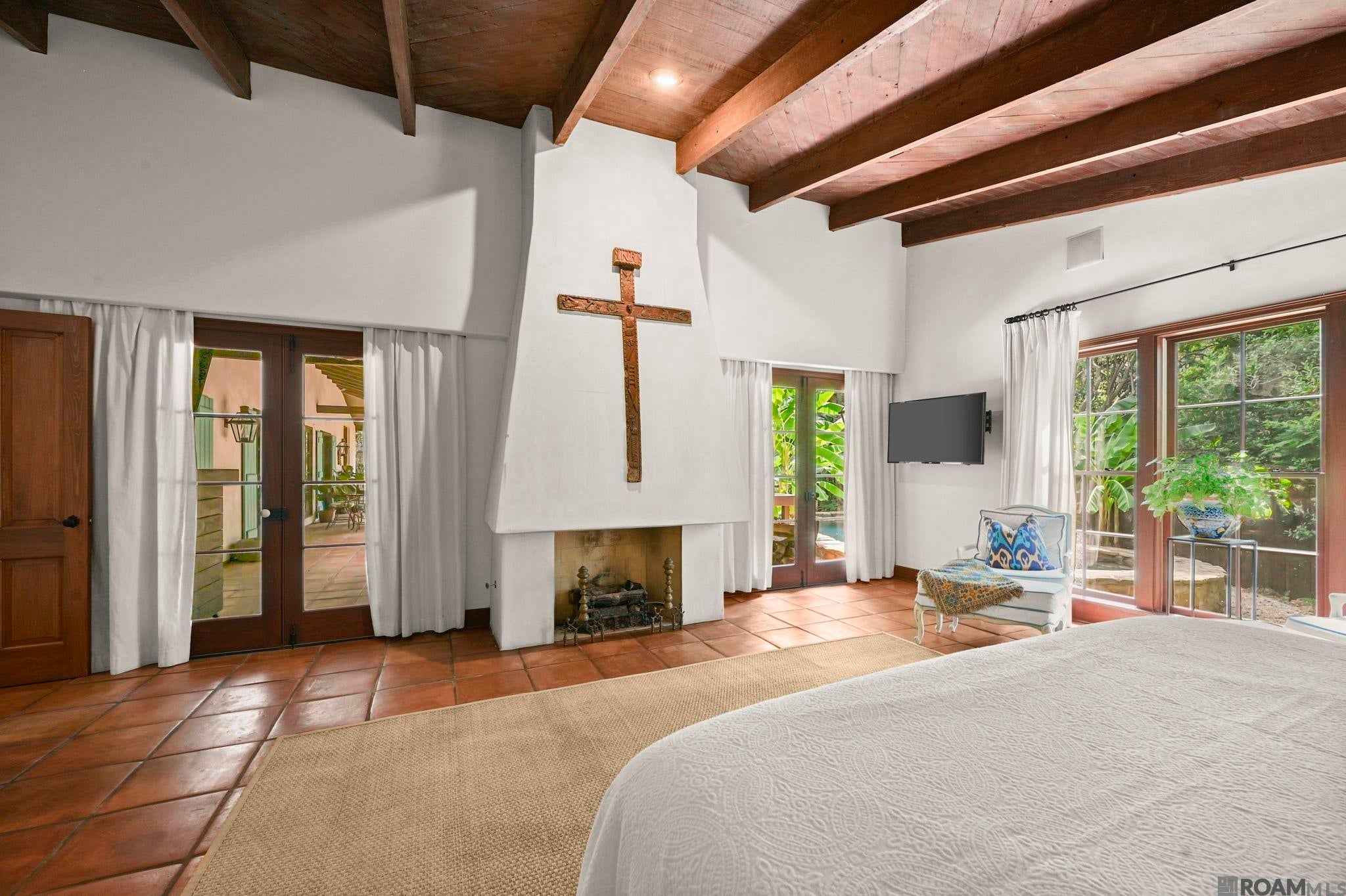 Baton Rouge, Louisiana, 70808, United States, 4 Bedrooms Bedrooms, ,5 BathroomsBathrooms,Residential,Active,1945865