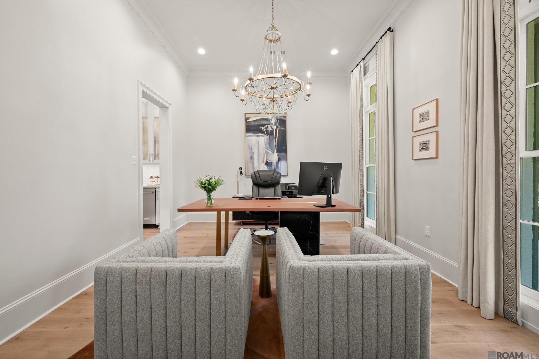 Baton Rouge, Louisiana, 70808, United States, 4 Bedrooms Bedrooms, ,7 BathroomsBathrooms,Residential,Active,1963274