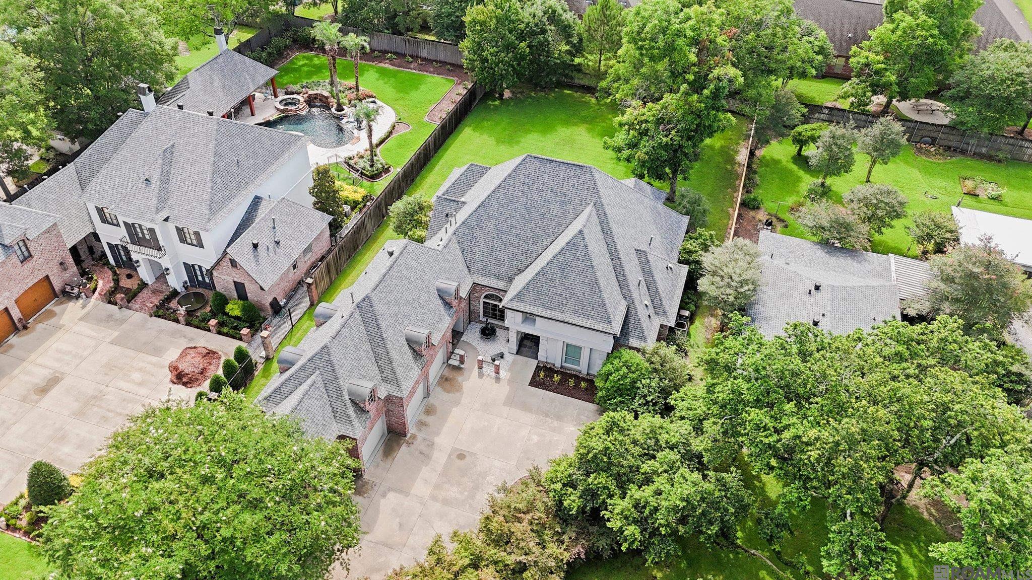 Baton Rouge, Louisiana, 70809, United States, ,5 BathroomsBathrooms,Residential,Active,1852704