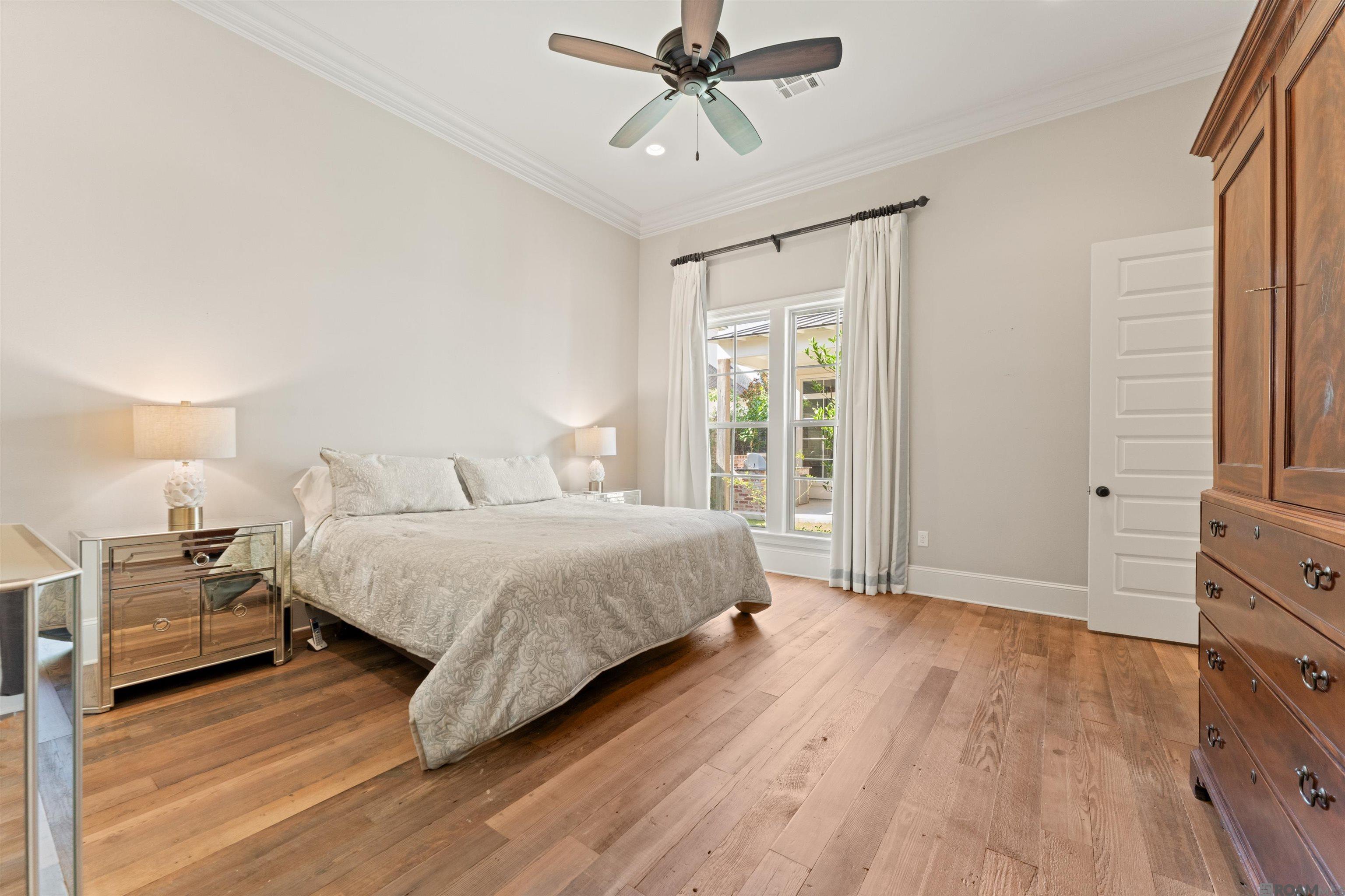 Saint George, Louisiana, 70810, United States, ,5 BathroomsBathrooms,Residential,Active,1703296