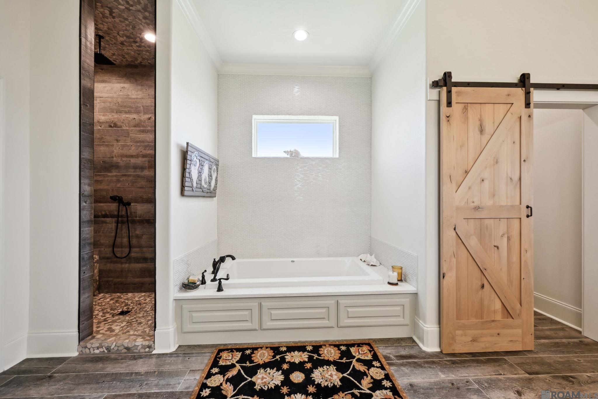 Slidell, Louisiana, 70461, United States, 5 Bedrooms Bedrooms, ,6 BathroomsBathrooms,Residential,Active,1963413