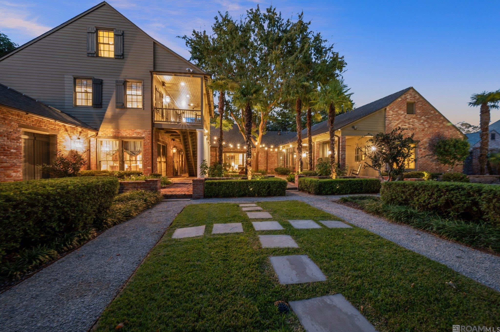 Baton Rouge, Louisiana, 70810, United States, ,5 BathroomsBathrooms,Residential,Active,1732390