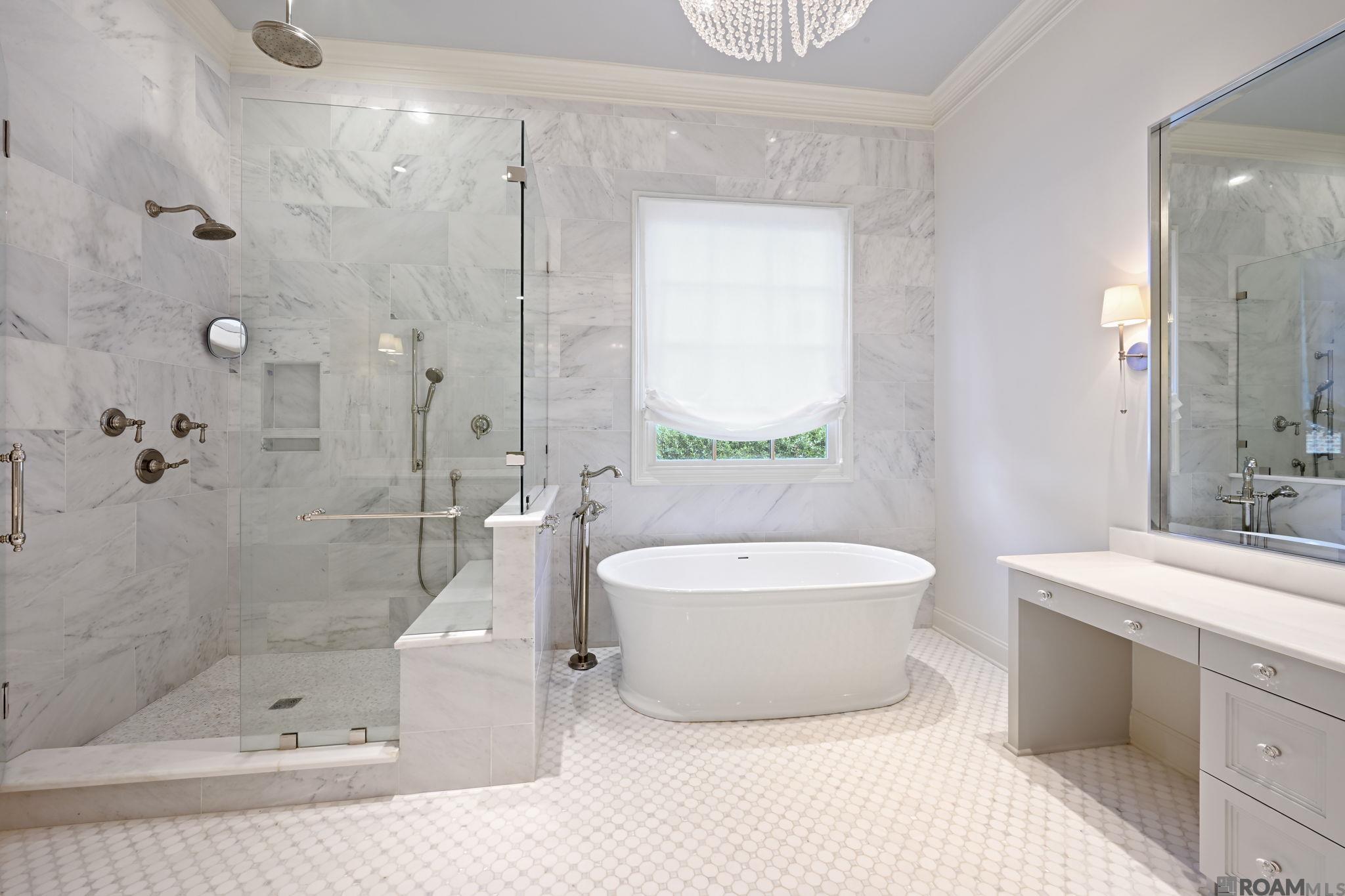 Saint George, Louisiana, 70809, United States, 5 Bedrooms Bedrooms, ,6 BathroomsBathrooms,Residential,Active,2009816