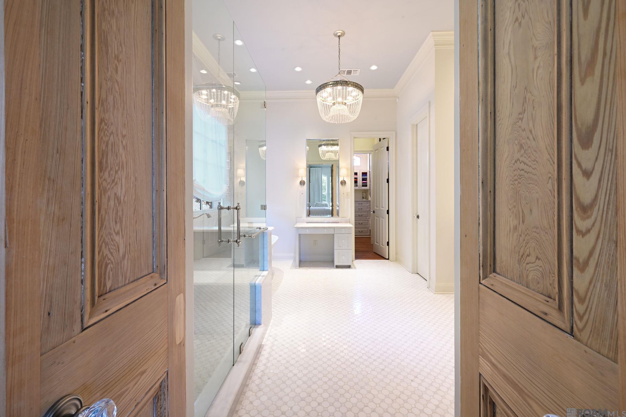 Saint George, Louisiana, 70809, United States, 5 Bedrooms Bedrooms, ,6 BathroomsBathrooms,Residential,Active,2009816