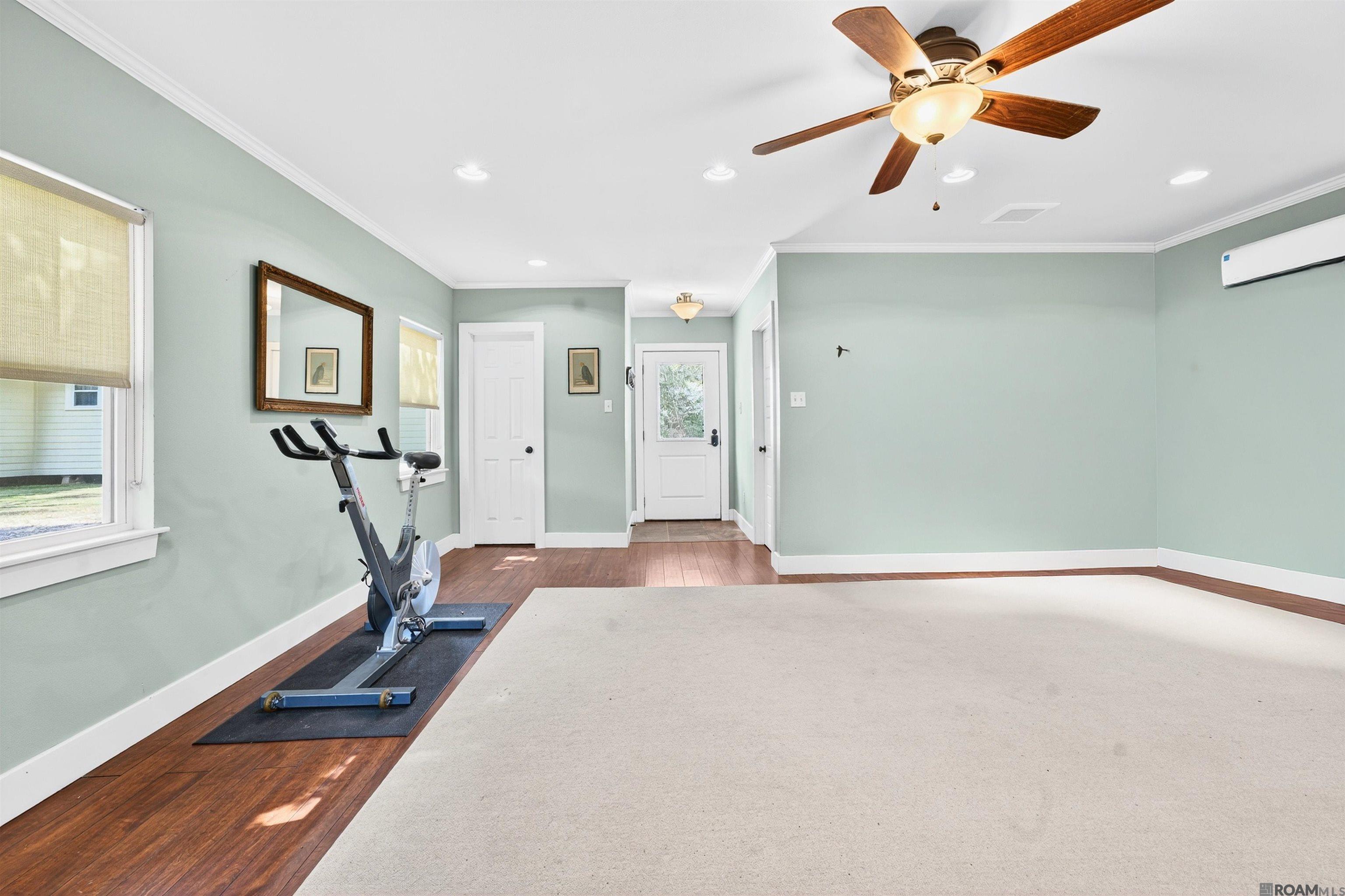 Clinton, Louisiana, 70722, United States, 3 Bedrooms Bedrooms, ,2 BathroomsBathrooms,Residential,Active,1963400