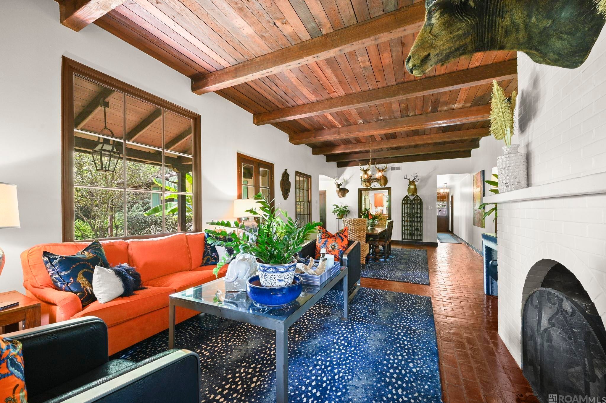 Baton Rouge, Louisiana, 70808, United States, 4 Bedrooms Bedrooms, ,5 BathroomsBathrooms,Residential,Active,1945865