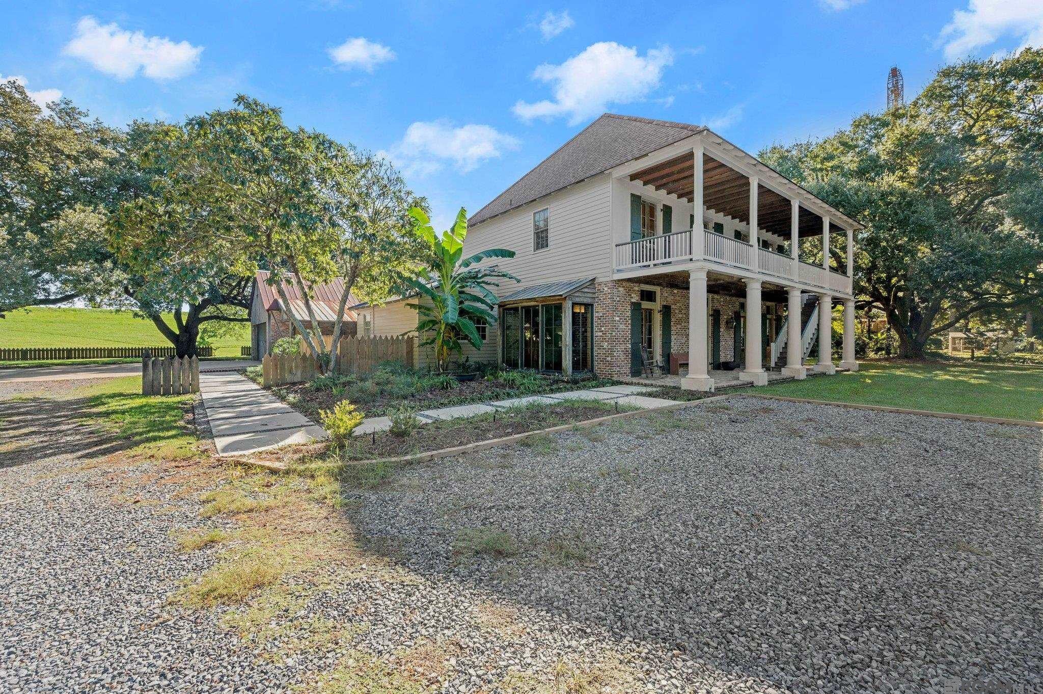 Port Allen, Louisiana, 70767, United States, ,3 BathroomsBathrooms,Residential,Active,1703829