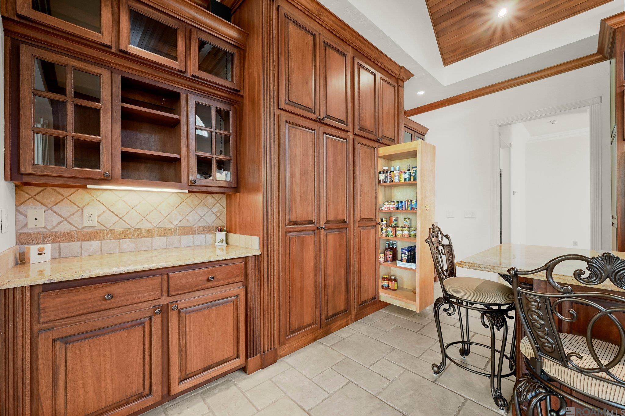 Baton Rouge, Louisiana, 70809, United States, ,5 BathroomsBathrooms,Residential,Active,1852704