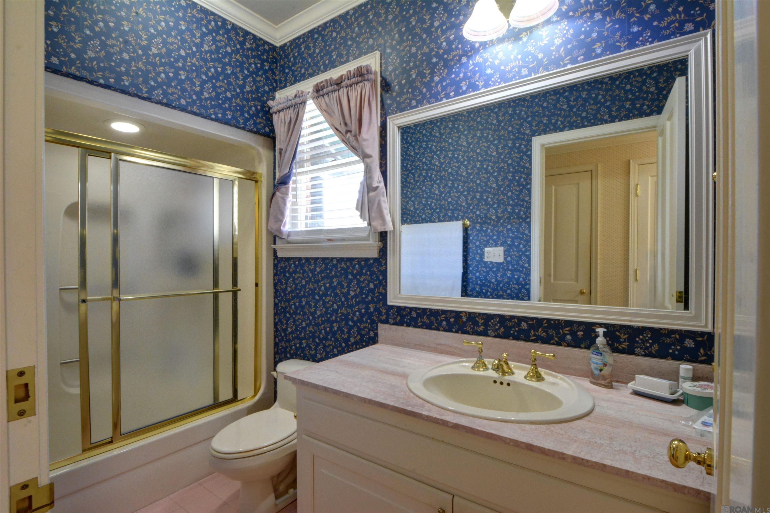 Central, Louisiana, 70770, United States, ,7 BathroomsBathrooms,Residential,Active,1820841