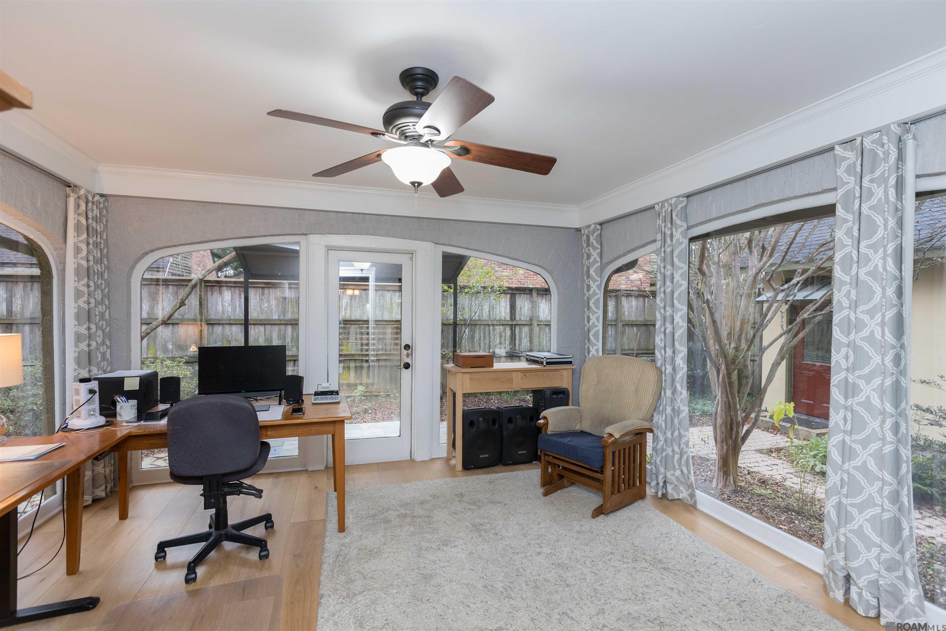 Baton Rouge, Louisiana, 70808, United States, 4 Bedrooms Bedrooms, ,4 BathroomsBathrooms,Residential,Active,2002323