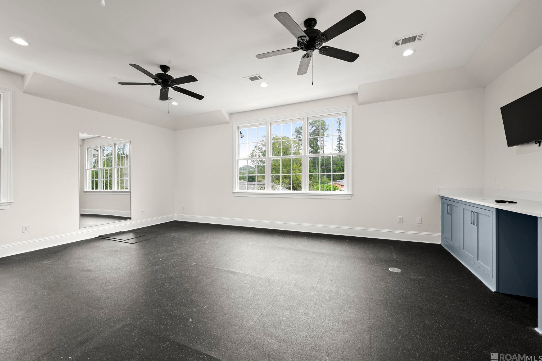 Baton Rouge, Louisiana, 70808, United States, 5 Bedrooms Bedrooms, ,5 BathroomsBathrooms,Residential,Active,2014598