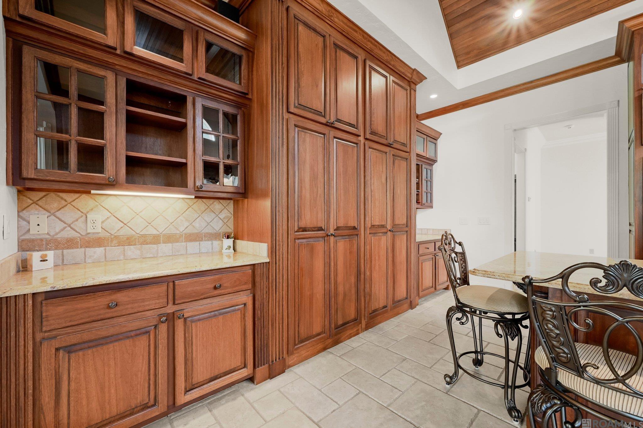 Baton Rouge, Louisiana, 70809, United States, ,5 BathroomsBathrooms,Residential,Active,1852704