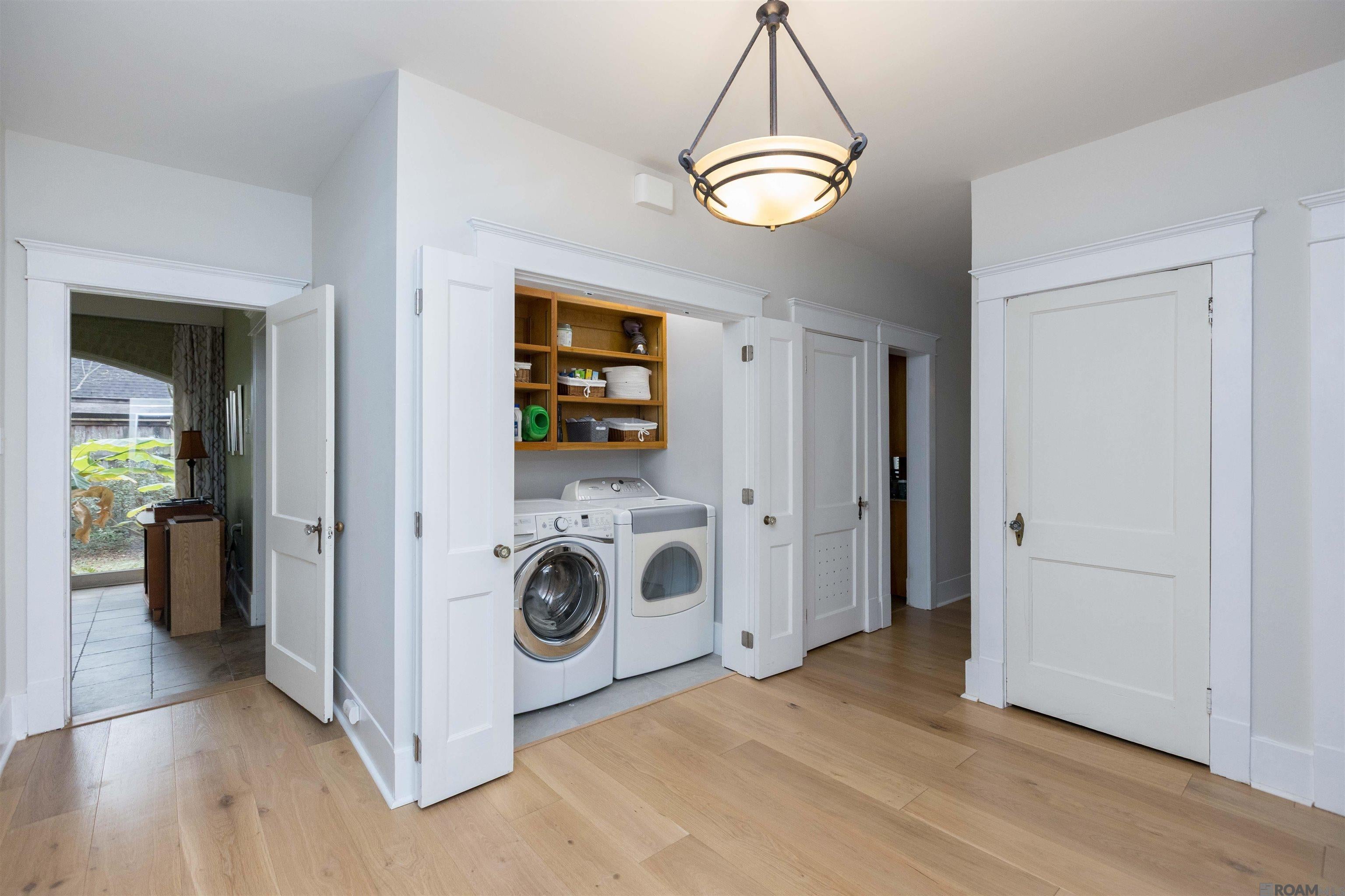 Baton Rouge, Louisiana, 70808, United States, 4 Bedrooms Bedrooms, ,4 BathroomsBathrooms,Residential,Active,2002323