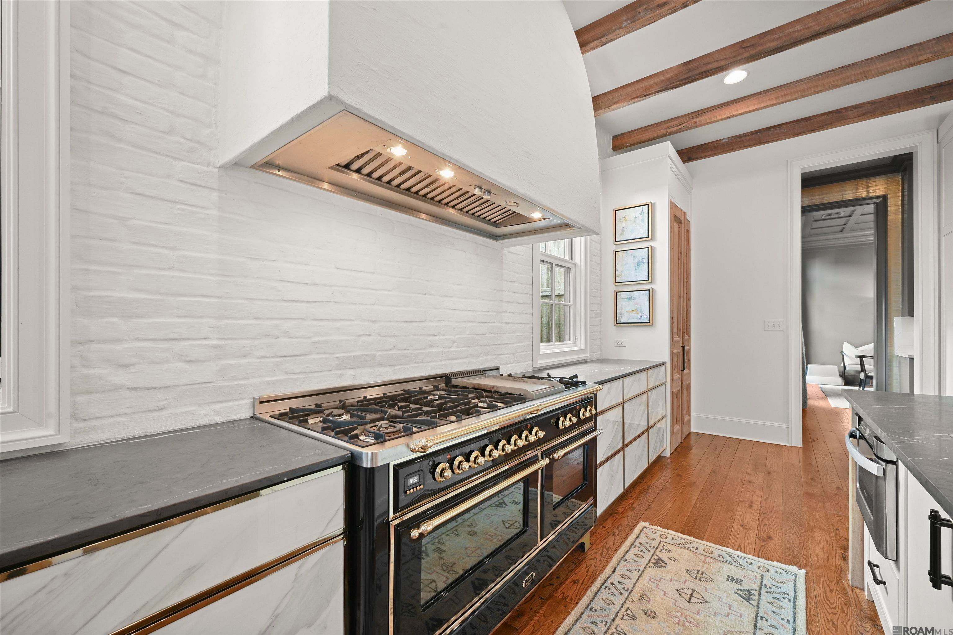 Baton Rouge, Louisiana, 70810, United States, 4 Bedrooms Bedrooms, ,4 BathroomsBathrooms,Residential,Active,1914789