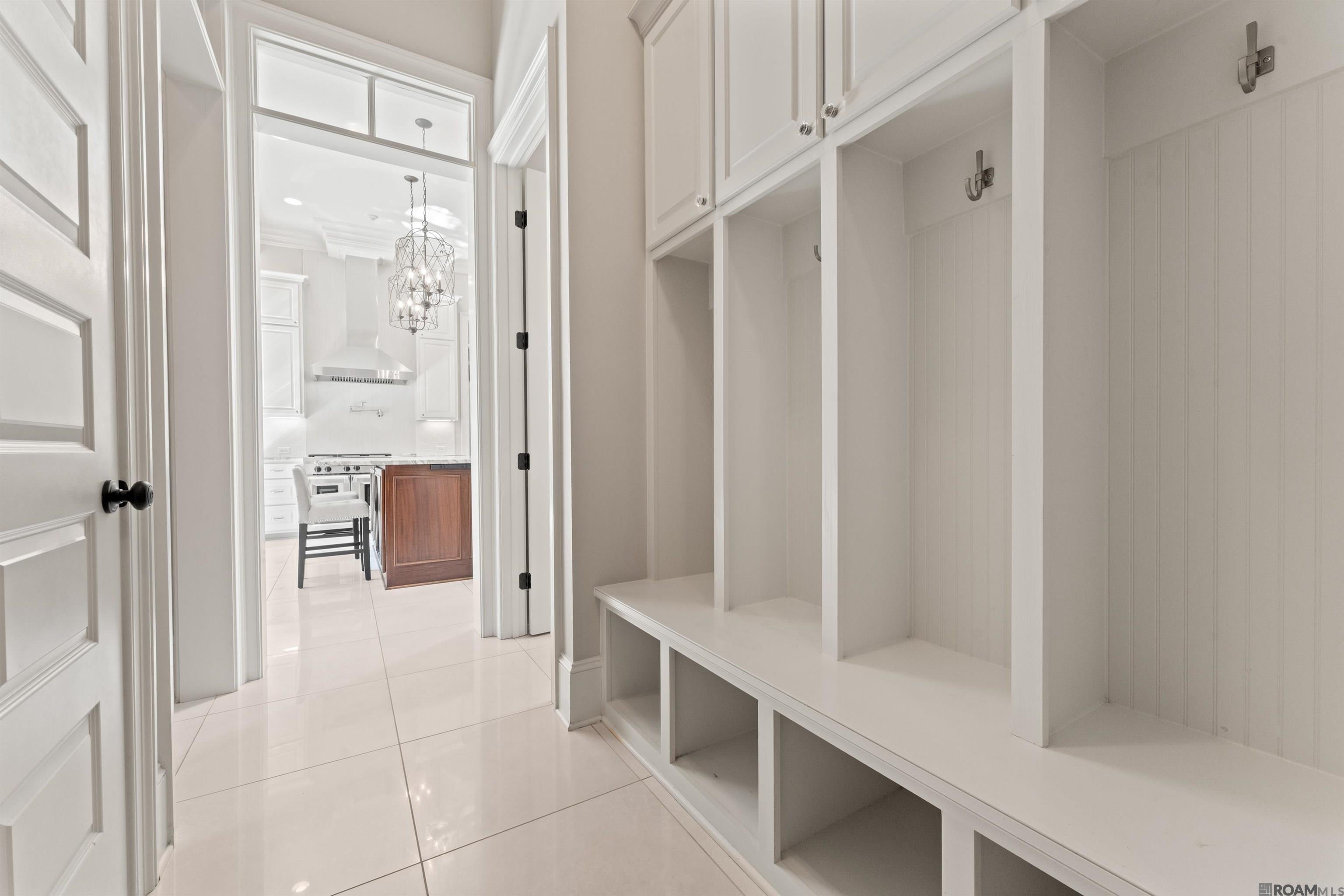 Saint George, Louisiana, 70810, United States, ,5 BathroomsBathrooms,Residential,Active,1703296