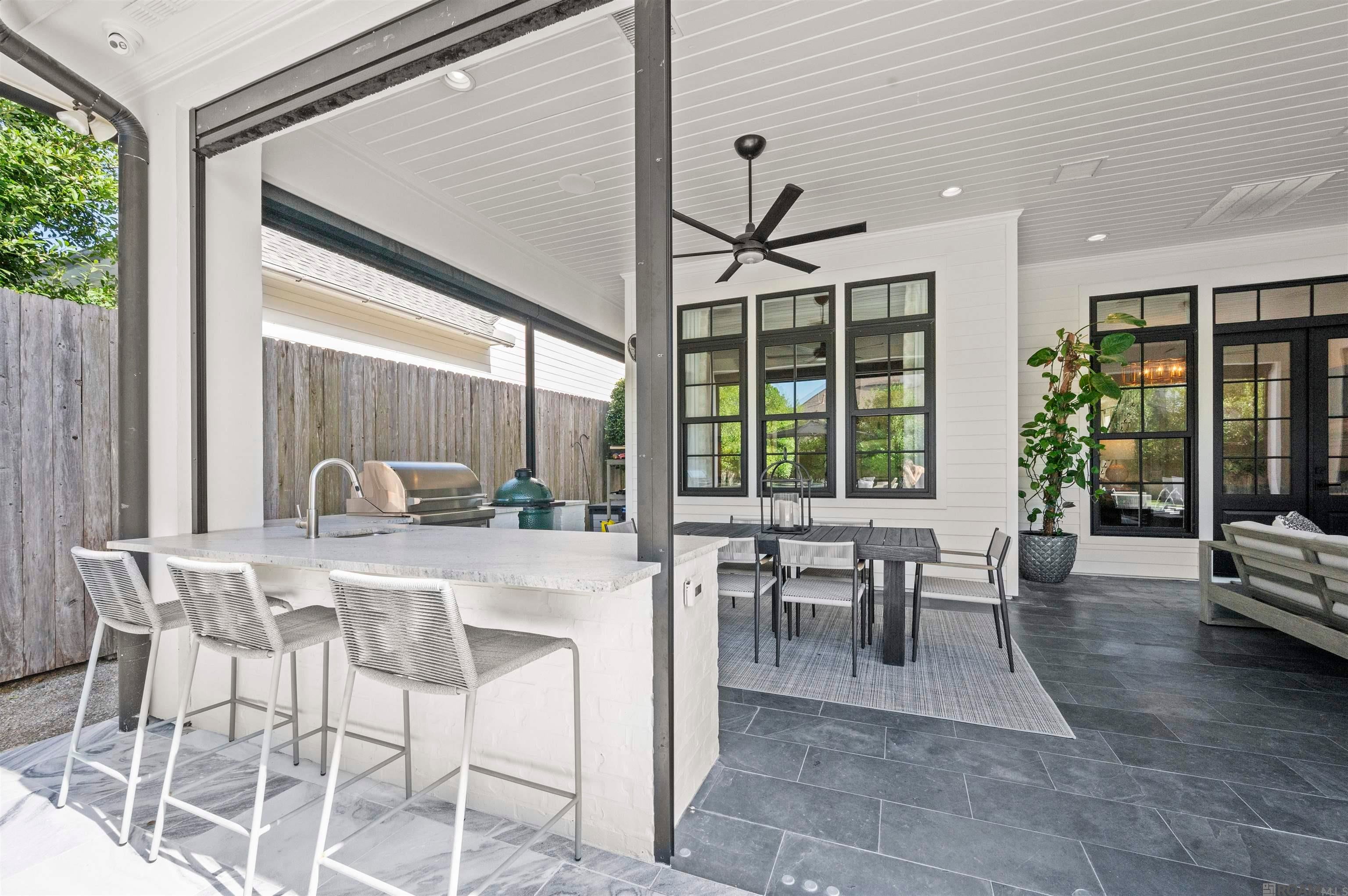 Baton Rouge, Louisiana, 70810, United States, 4 Bedrooms Bedrooms, ,4 BathroomsBathrooms,Residential,Active,1914789