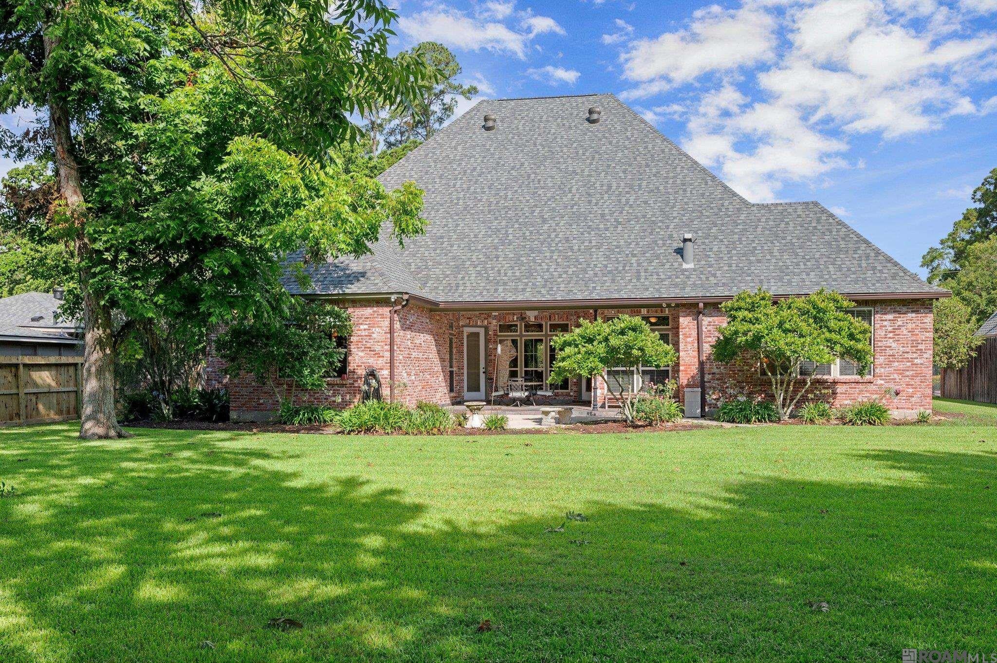 Baton Rouge, Louisiana, 70809, United States, ,5 BathroomsBathrooms,Residential,Active,1852704