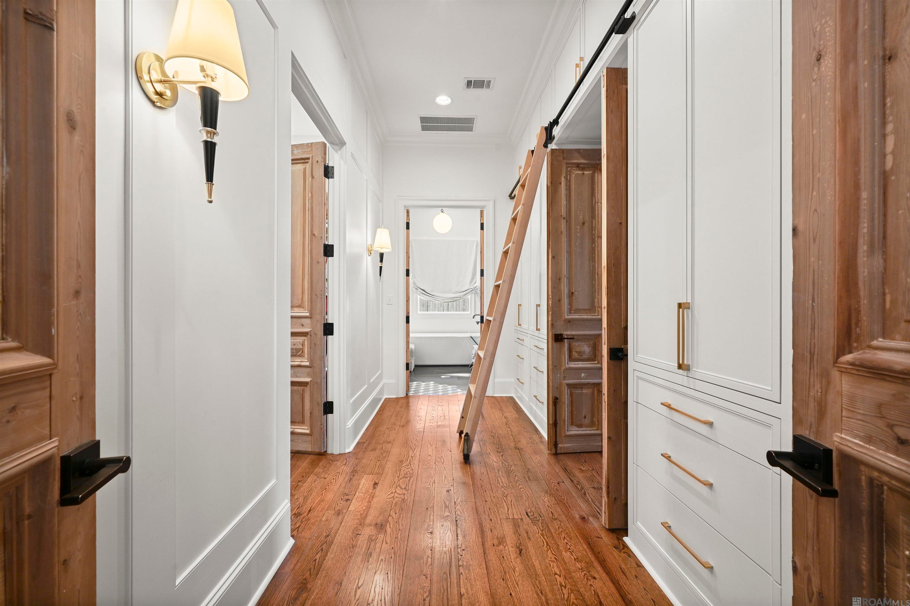 Baton Rouge, Louisiana, 70810, United States, 4 Bedrooms Bedrooms, ,4 BathroomsBathrooms,Residential,Active,1914789