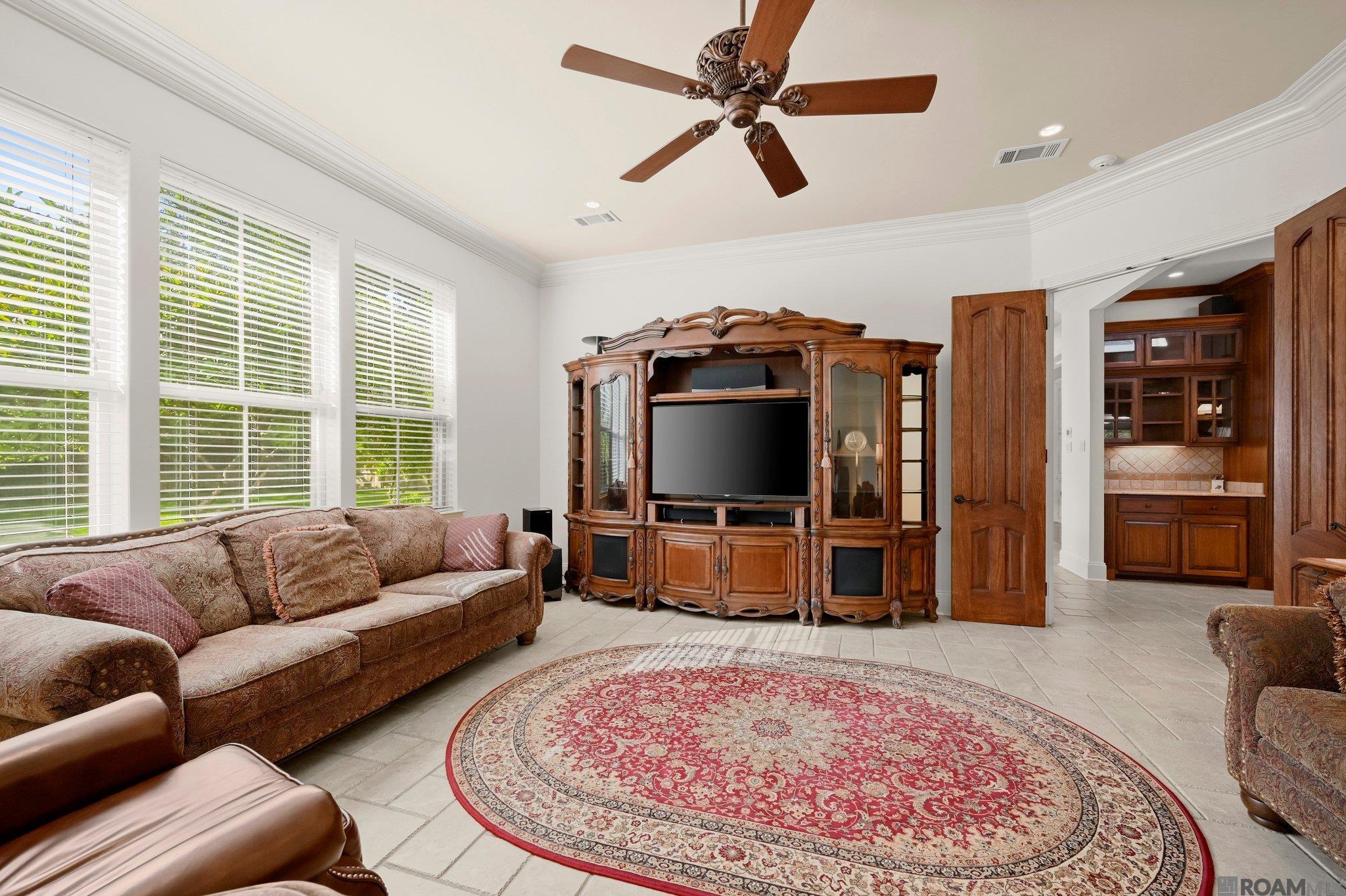 Baton Rouge, Louisiana, 70809, United States, ,5 BathroomsBathrooms,Residential,Active,1852704