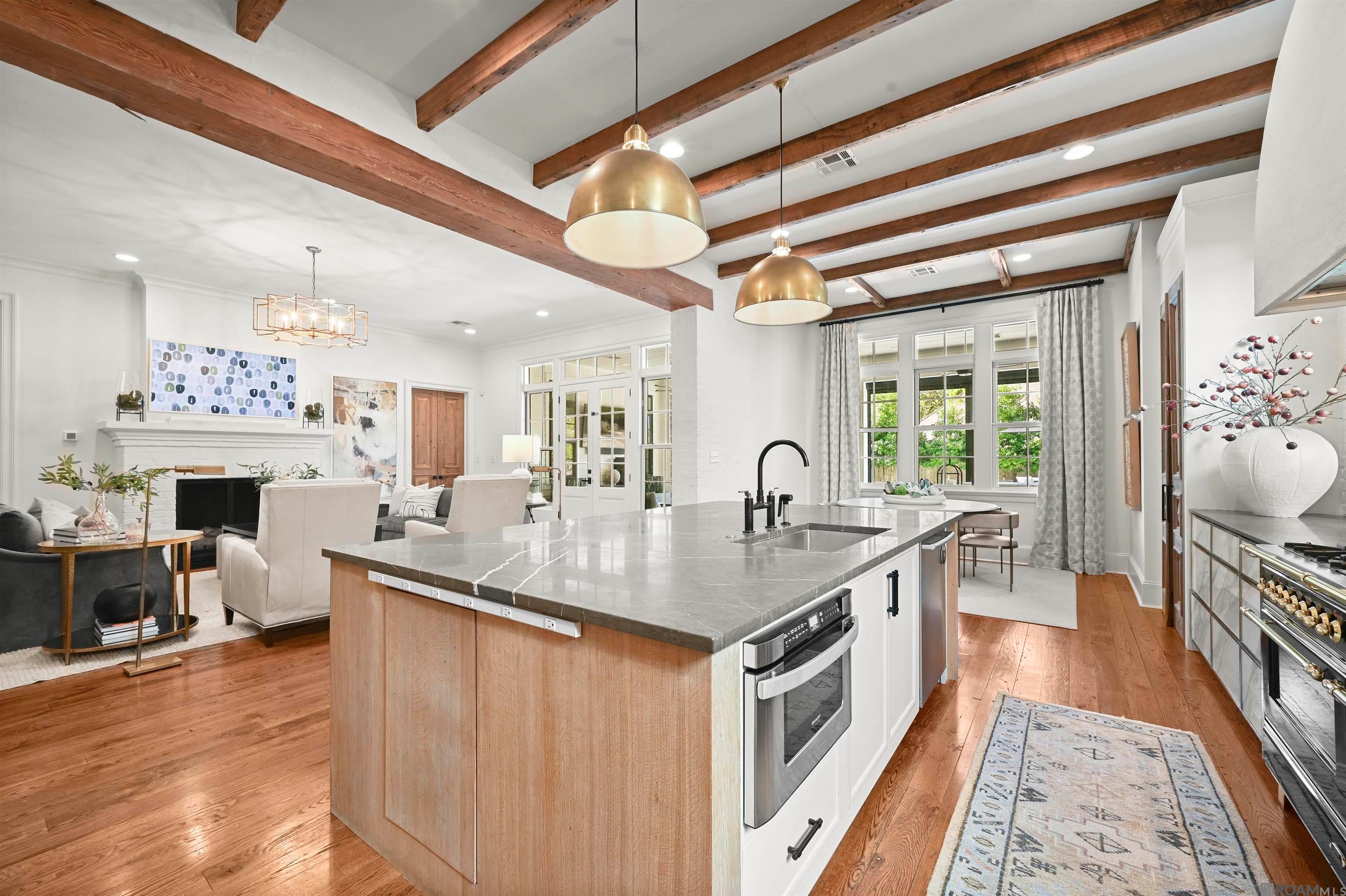 Baton Rouge, Louisiana, 70810, United States, 4 Bedrooms Bedrooms, ,4 BathroomsBathrooms,Residential,Active,1914789